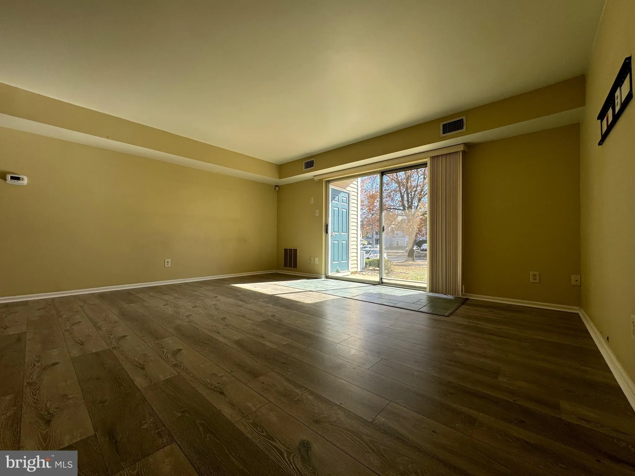 Southampton, Pennsylvania 18966, United States, 2 Bedrooms Bedrooms, ,2 BathroomsBathrooms,Residential,Pending,122897