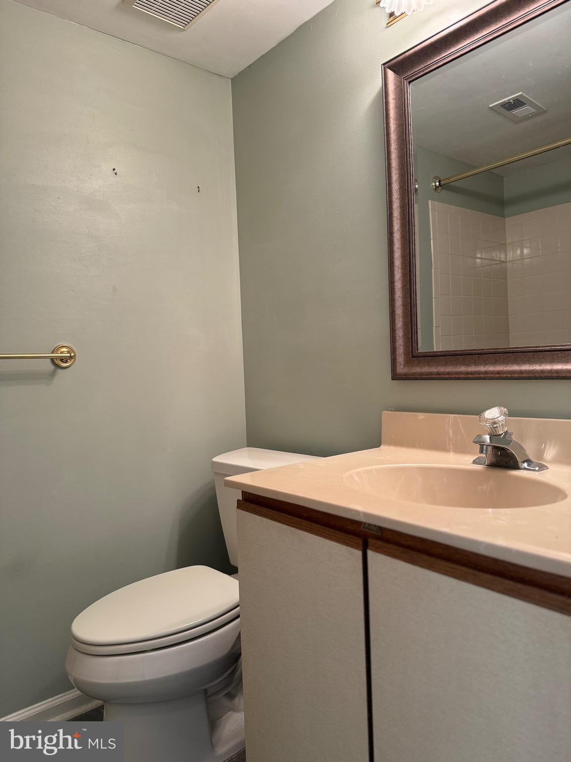 TAPESTRY - Residential Lease