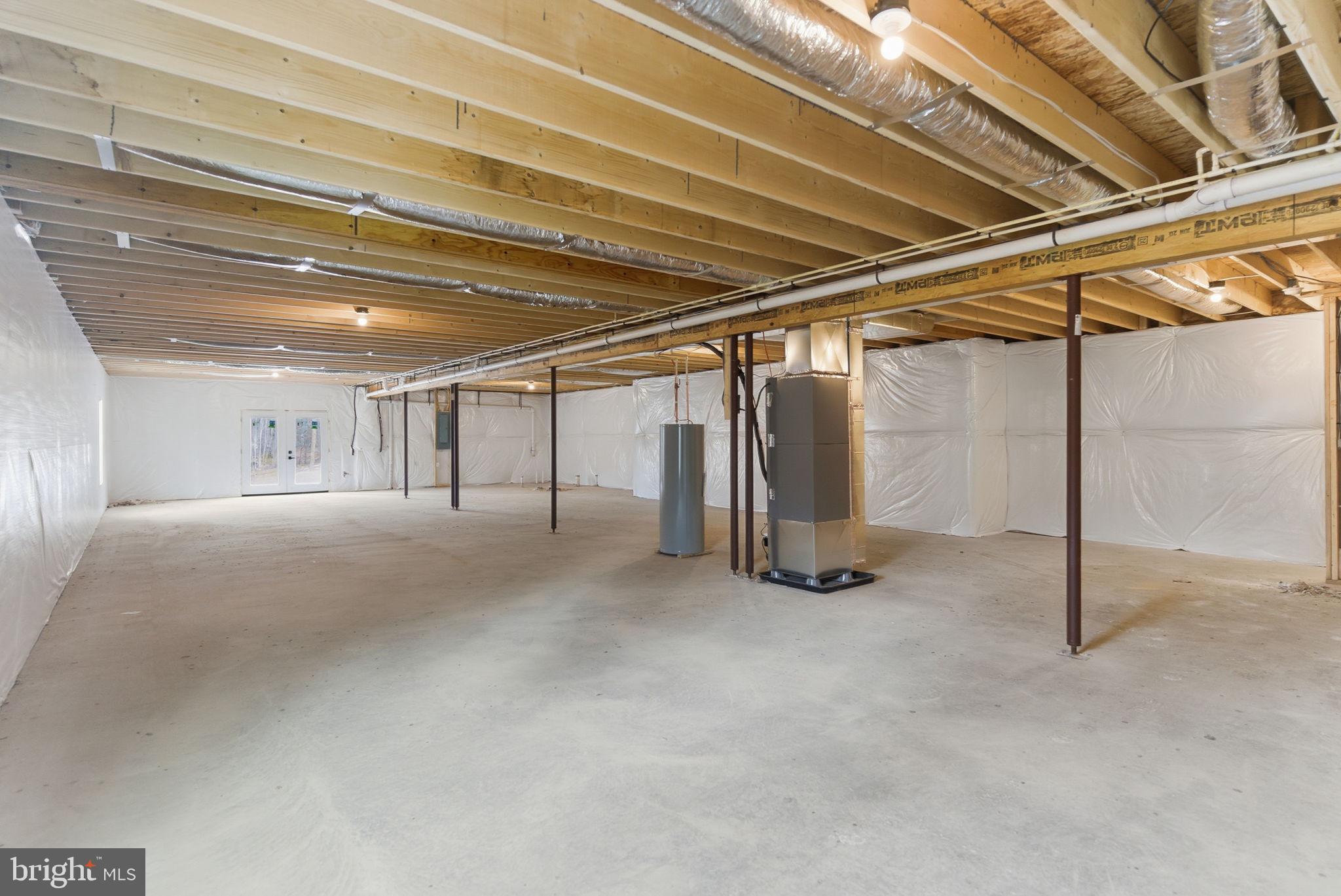 ROUND TOP ESTATES - Residential