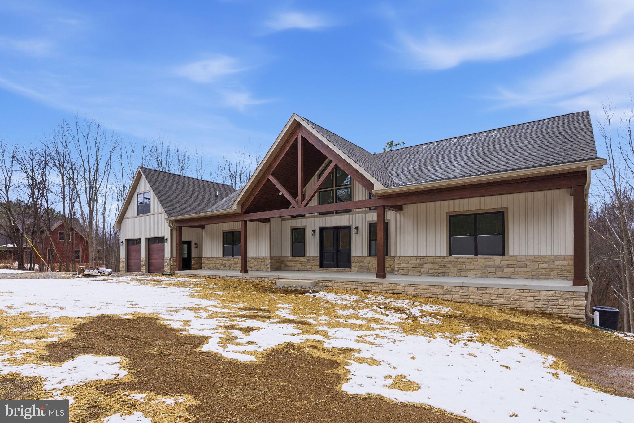 ROUND TOP ESTATES - Residential