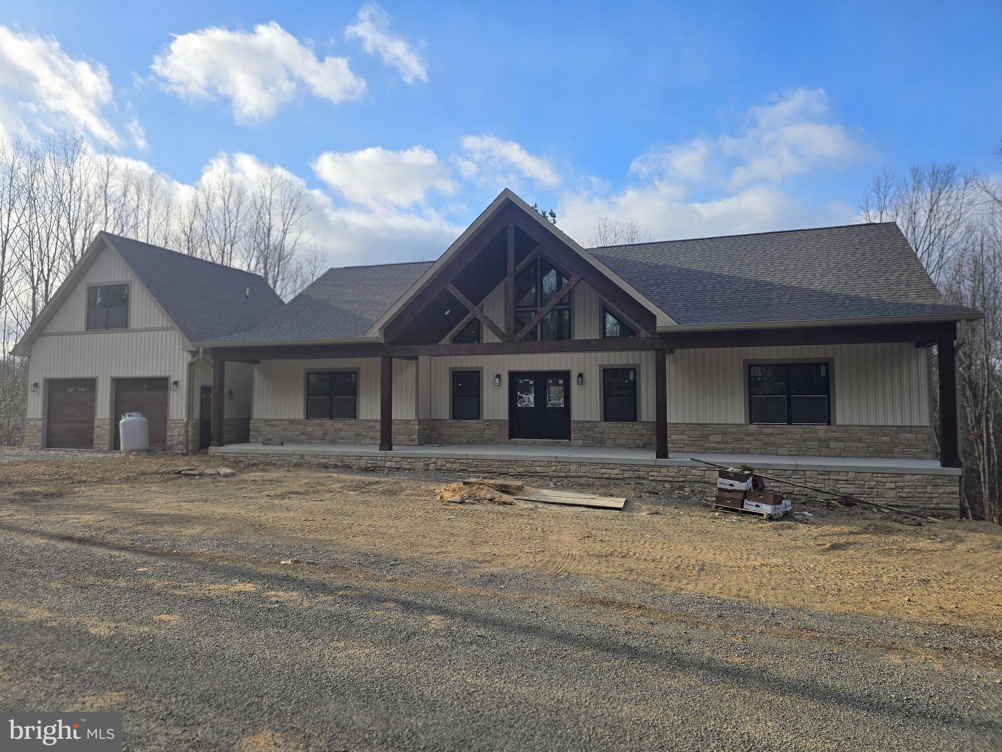 ROUND TOP ESTATES - Residential