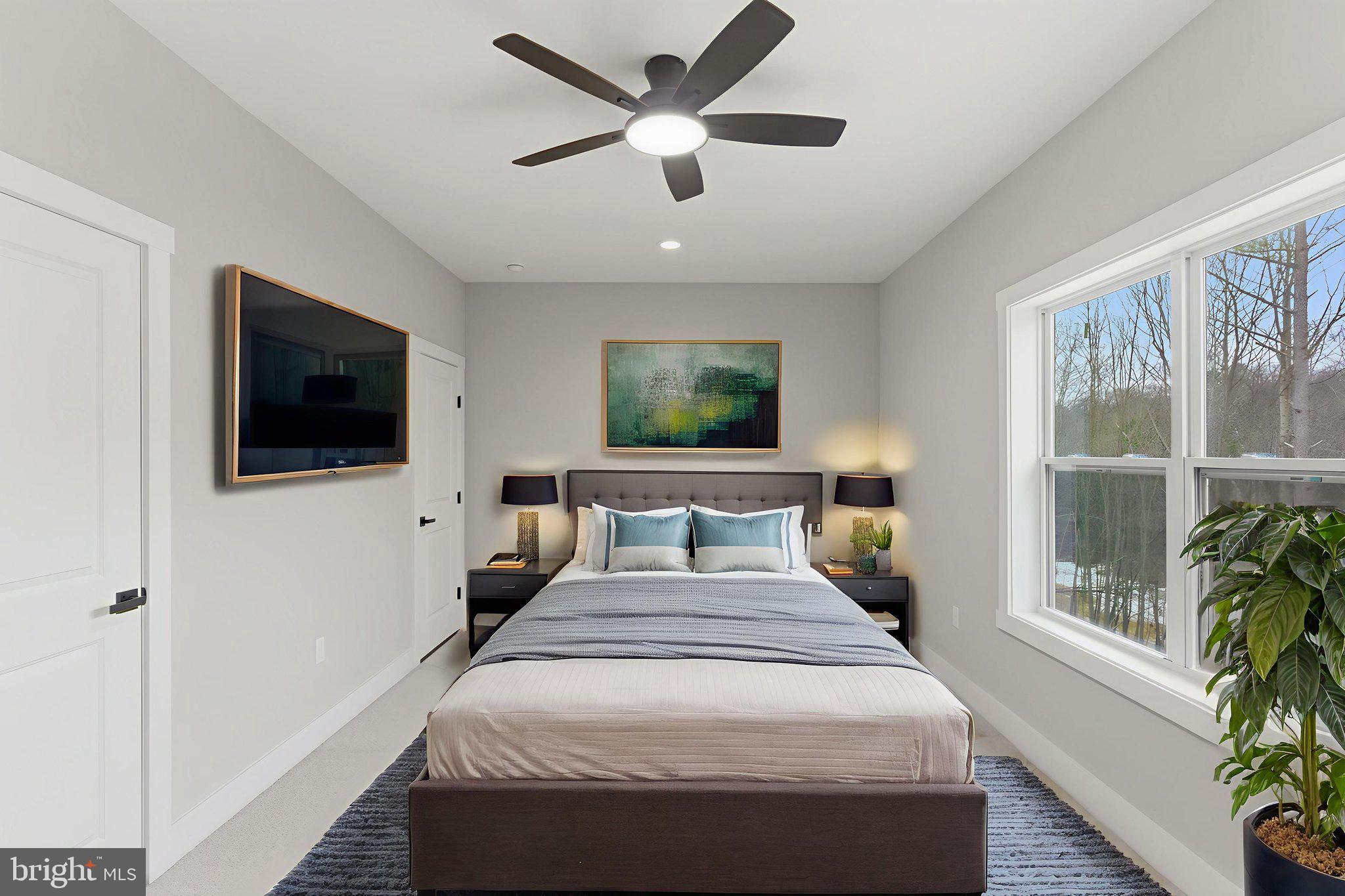 ROUND TOP ESTATES - Residential