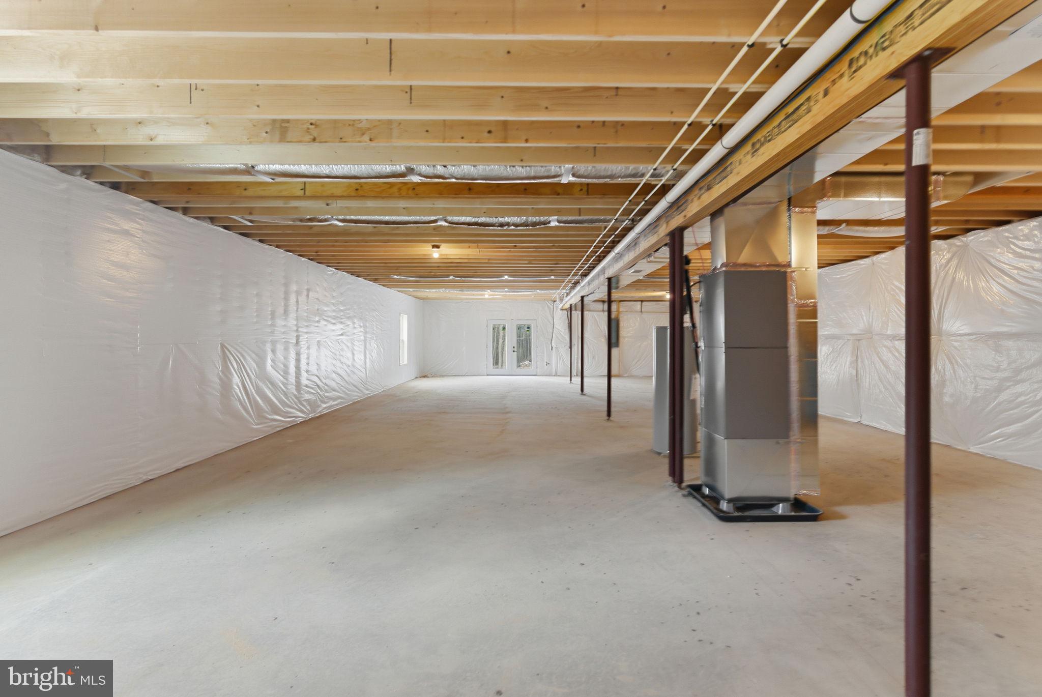 ROUND TOP ESTATES - Residential