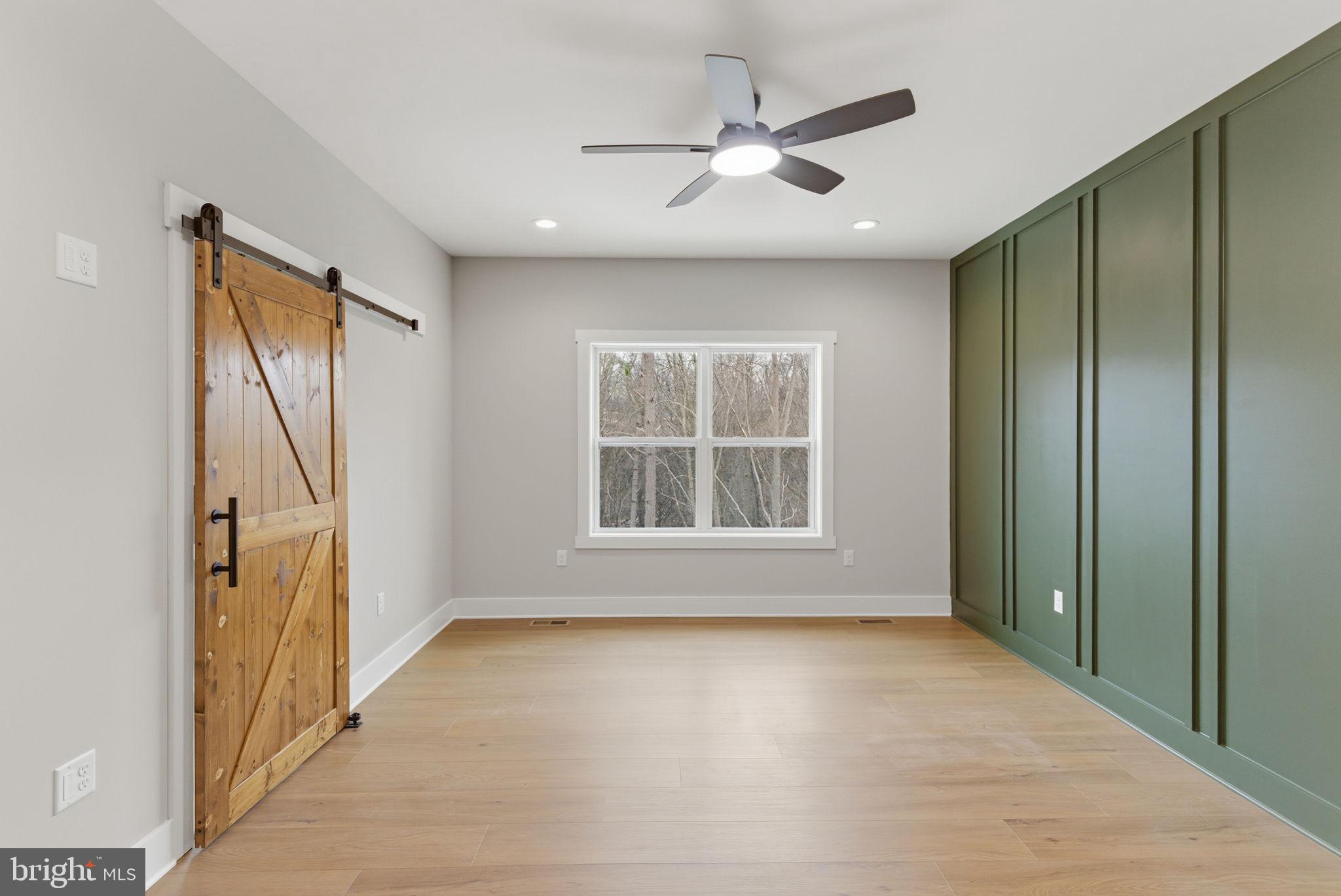 ROUND TOP ESTATES - Residential