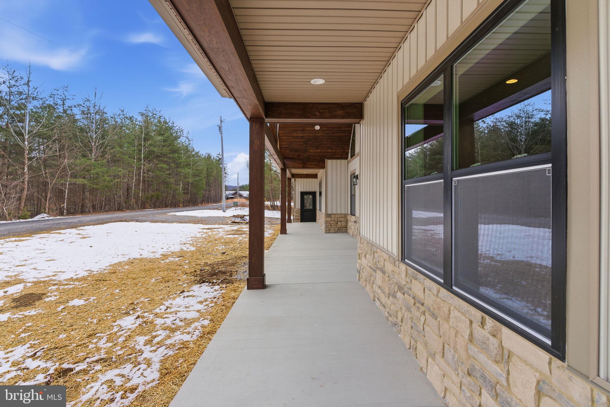 ROUND TOP ESTATES - Residential