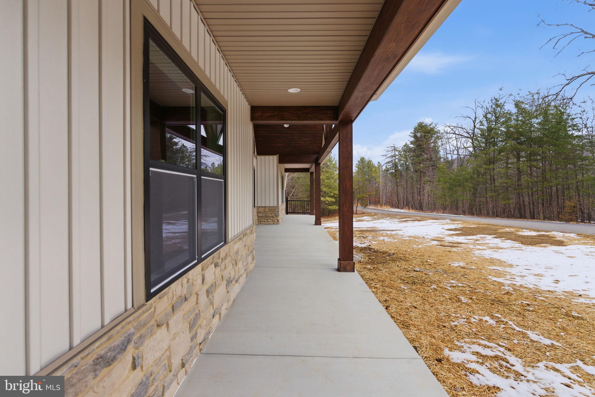 ROUND TOP ESTATES - Residential