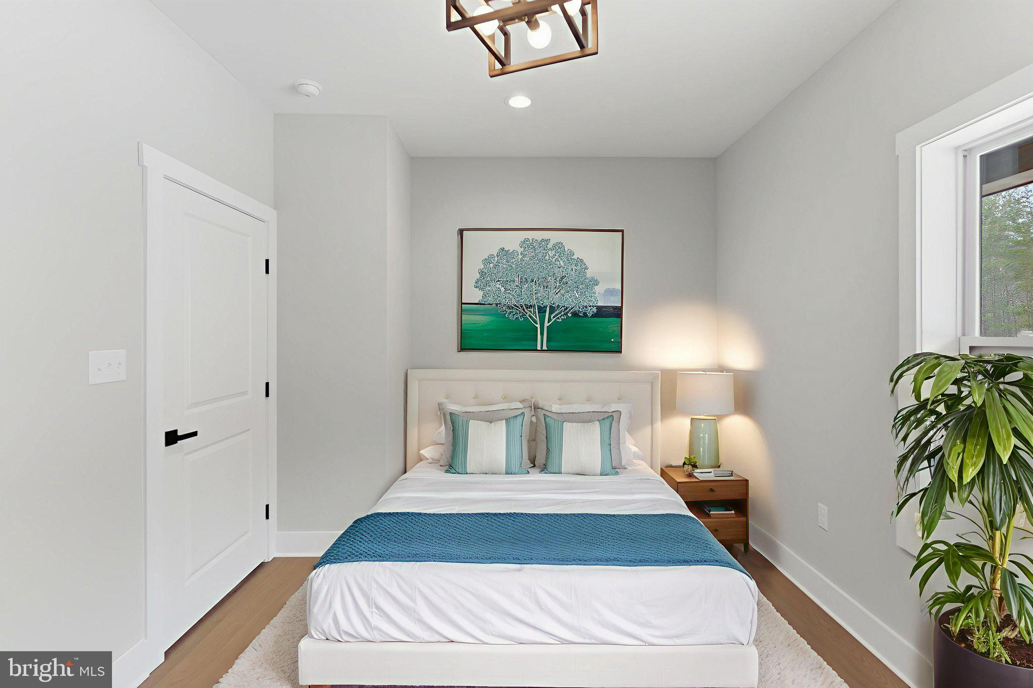 ROUND TOP ESTATES - Residential