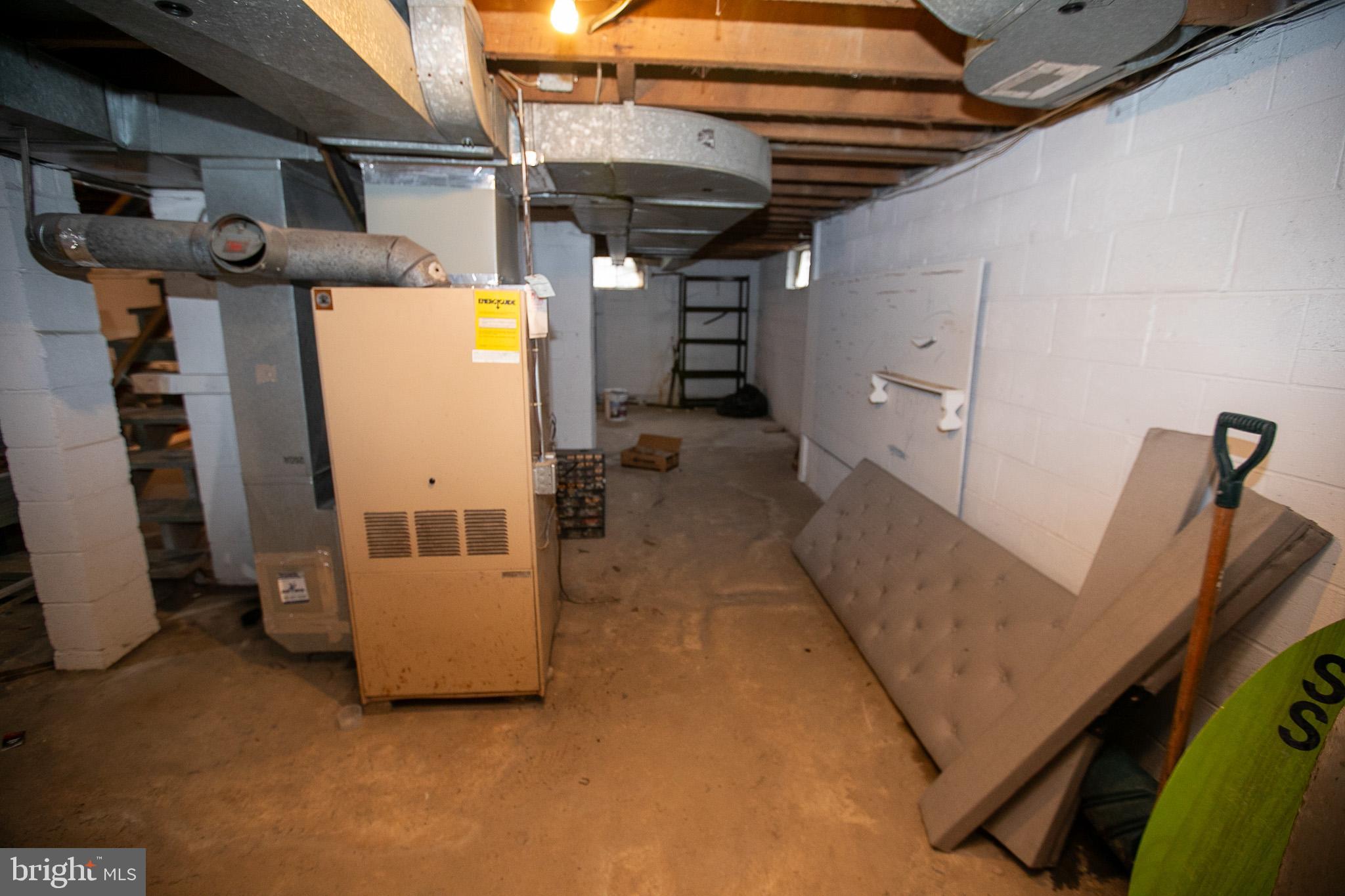 DAMASCUS OUTSIDE - Residential