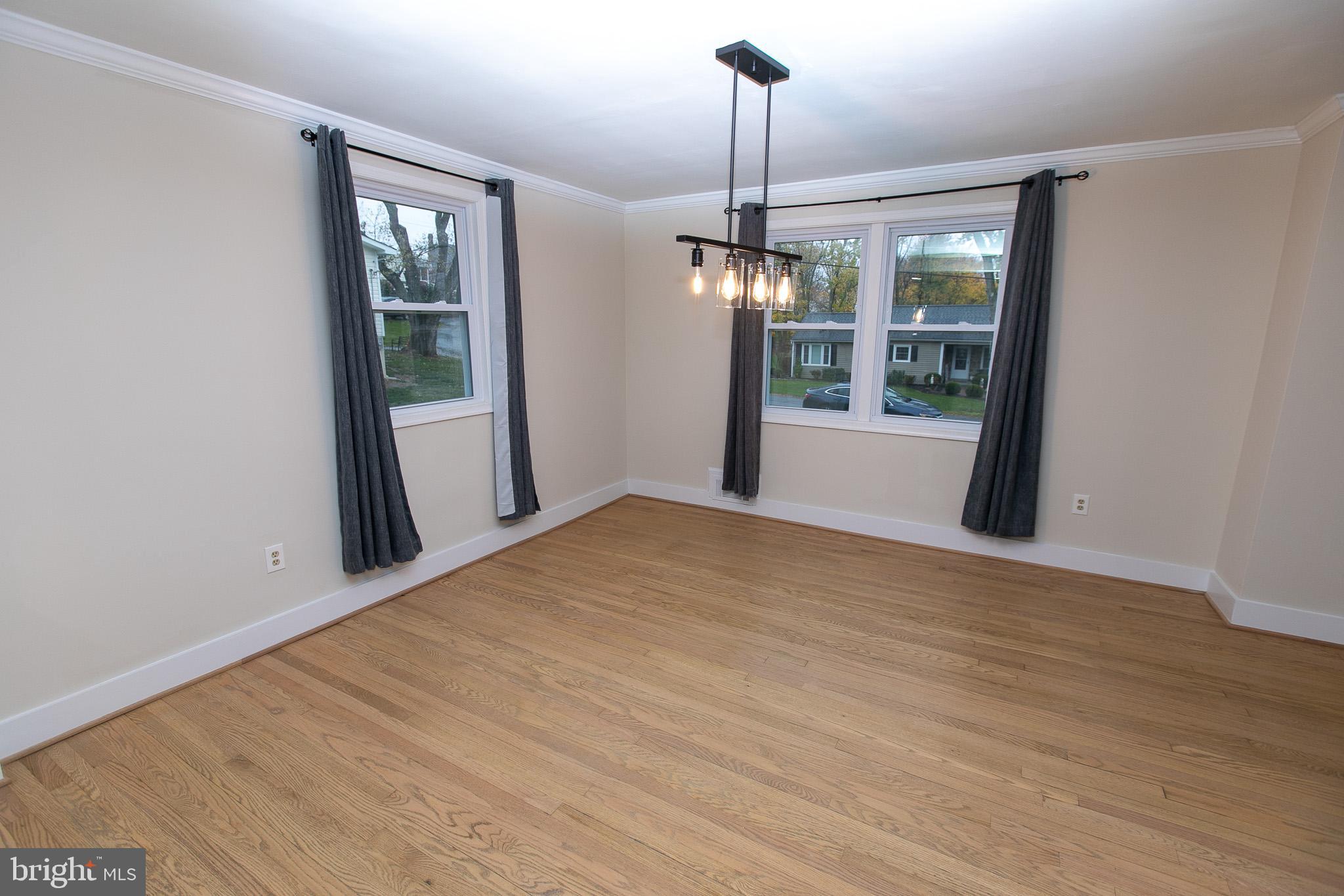 DAMASCUS OUTSIDE - Residential