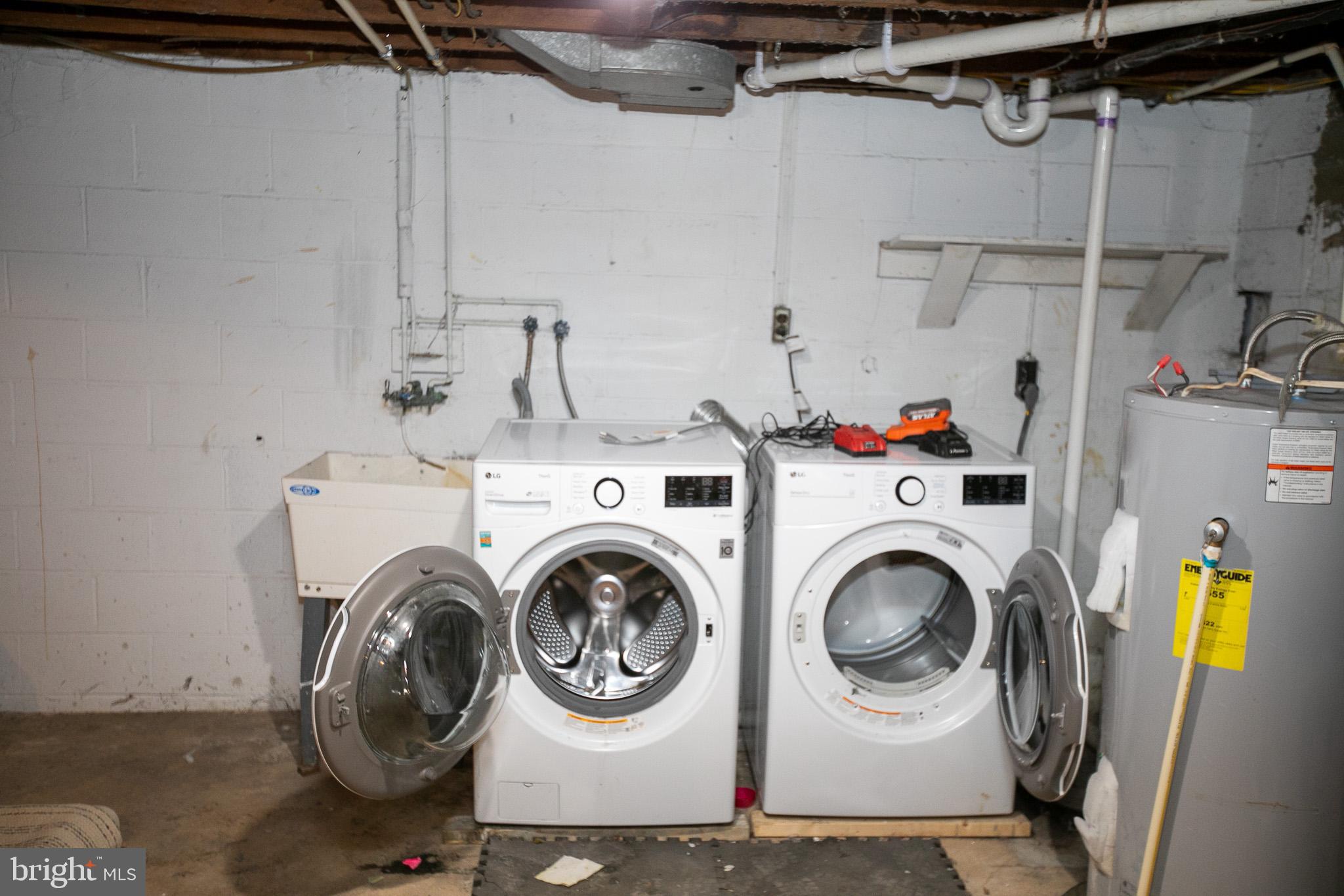 DAMASCUS OUTSIDE - Residential