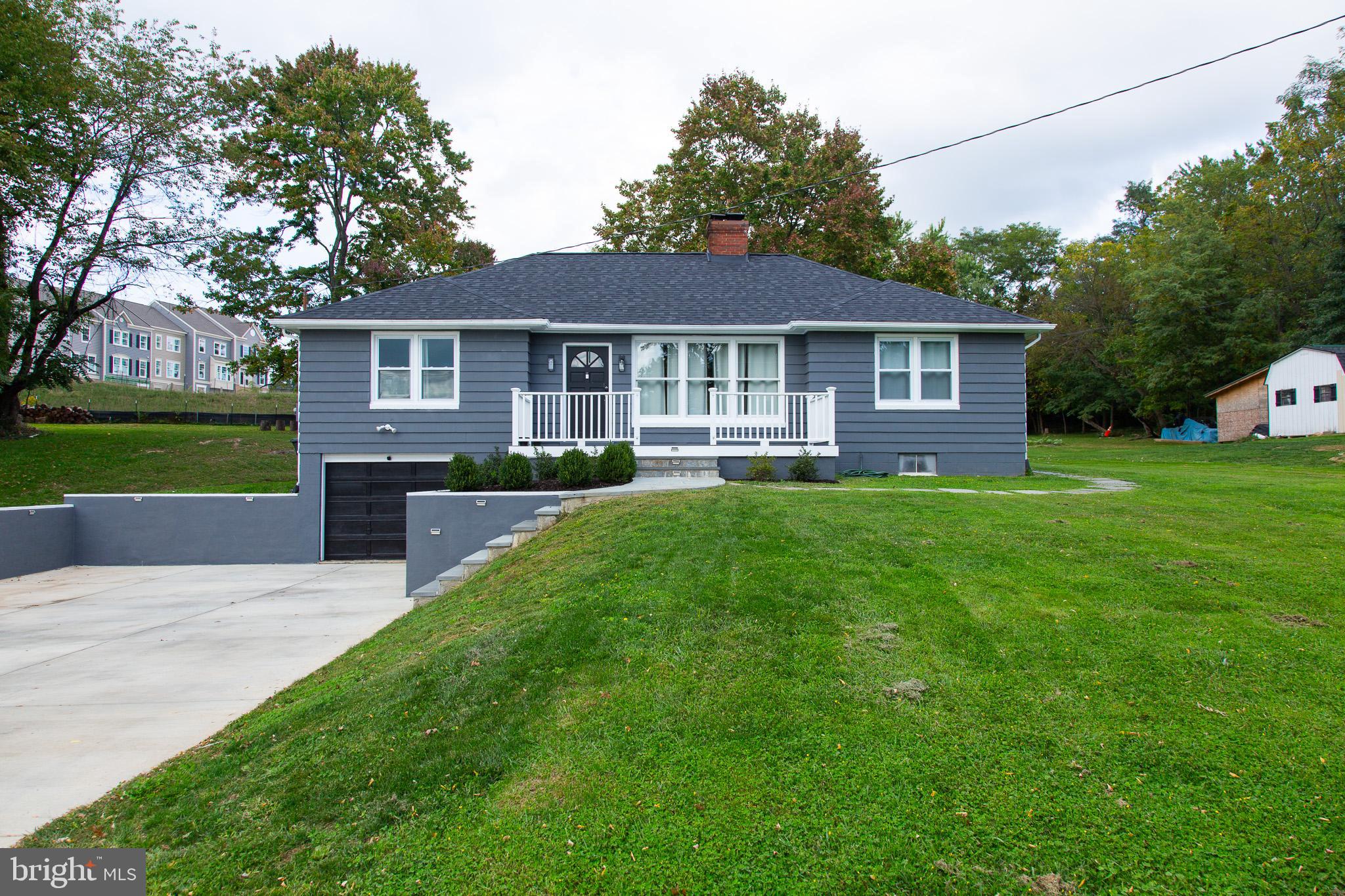 DAMASCUS OUTSIDE - Residential