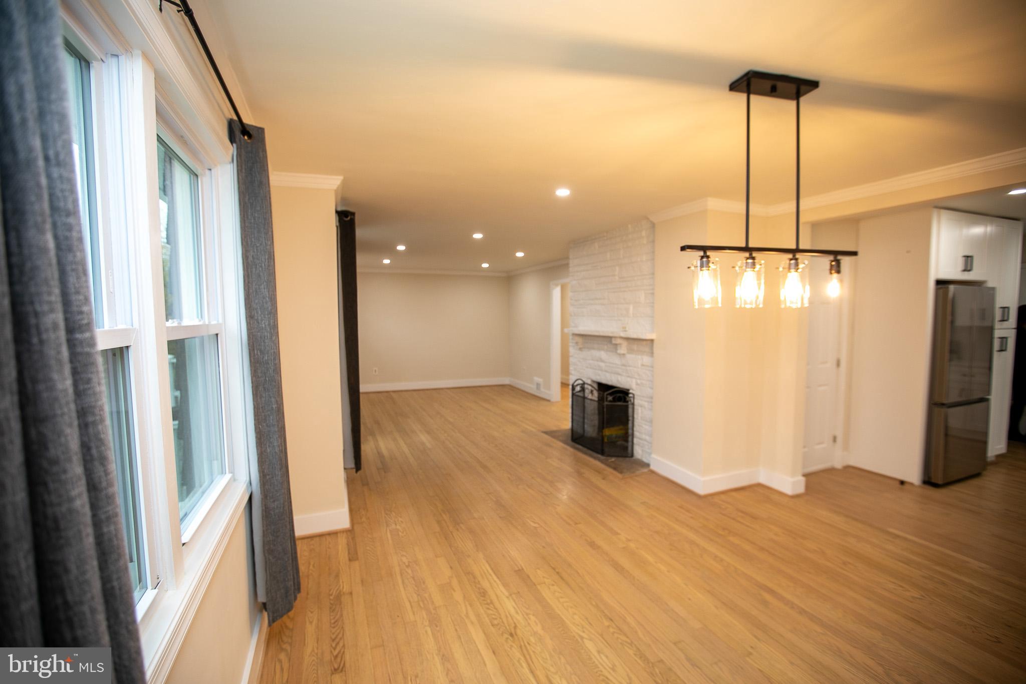 DAMASCUS OUTSIDE - Residential