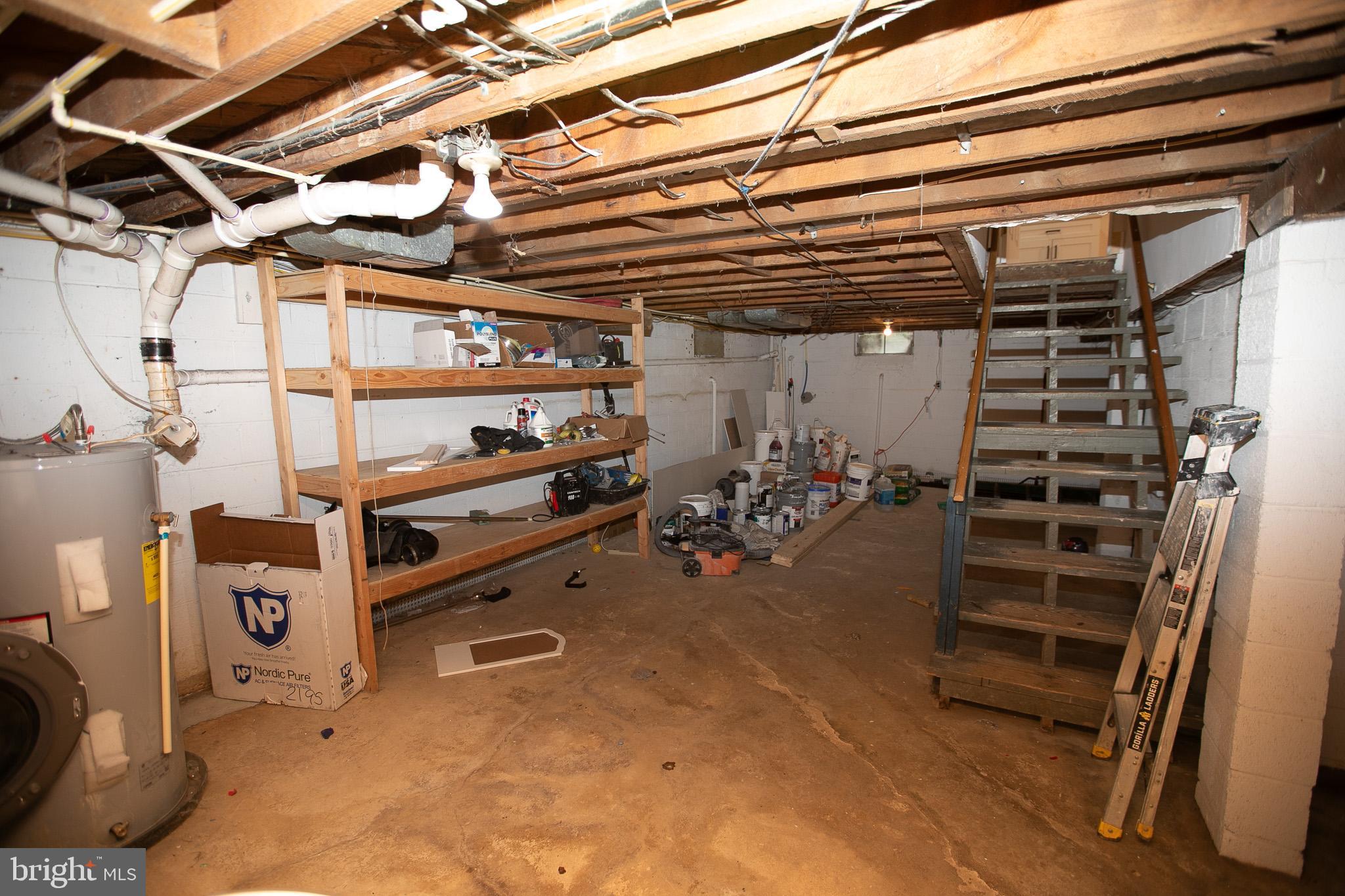 DAMASCUS OUTSIDE - Residential