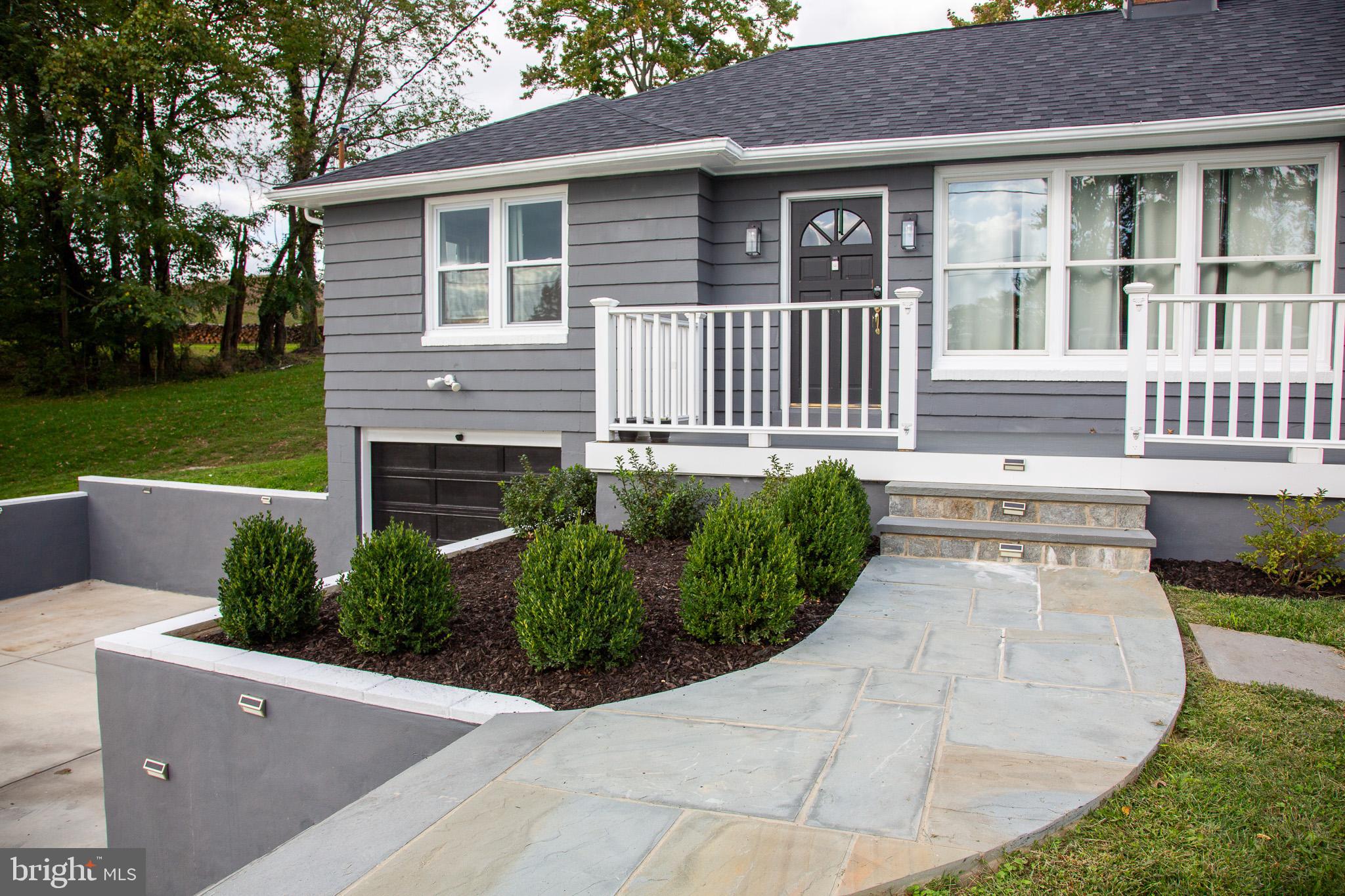 DAMASCUS OUTSIDE - Residential