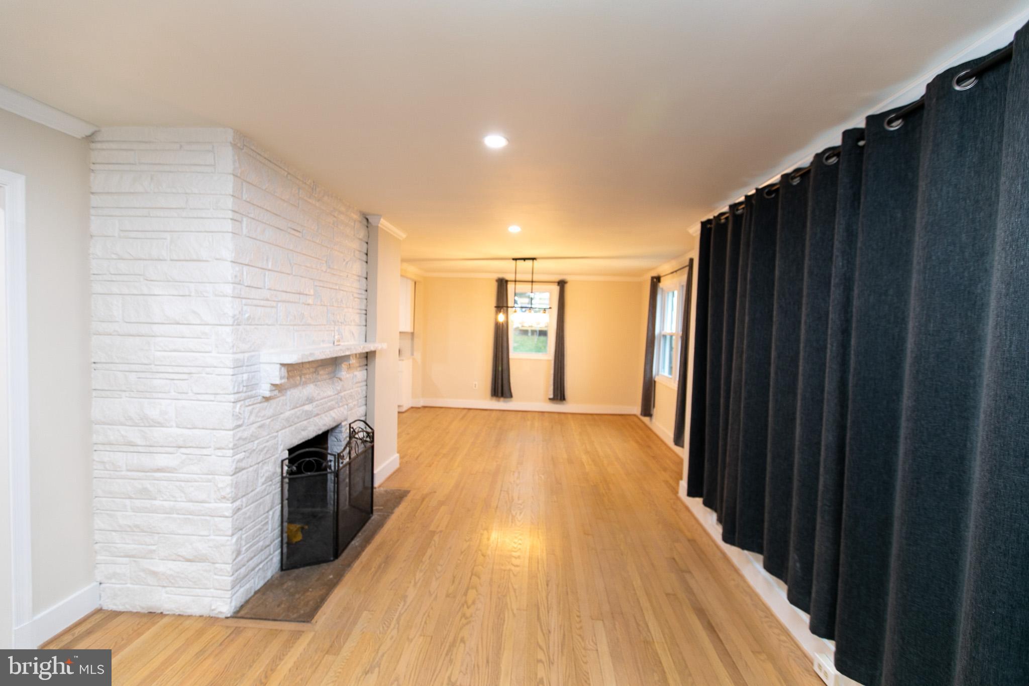 DAMASCUS OUTSIDE - Residential