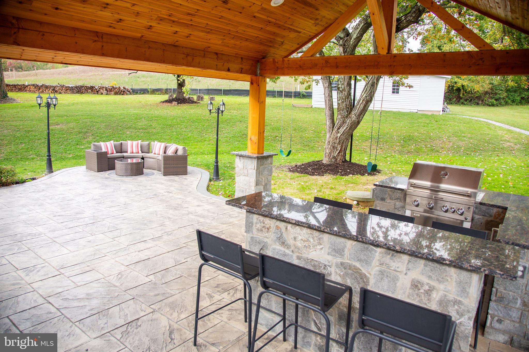 DAMASCUS OUTSIDE - Residential