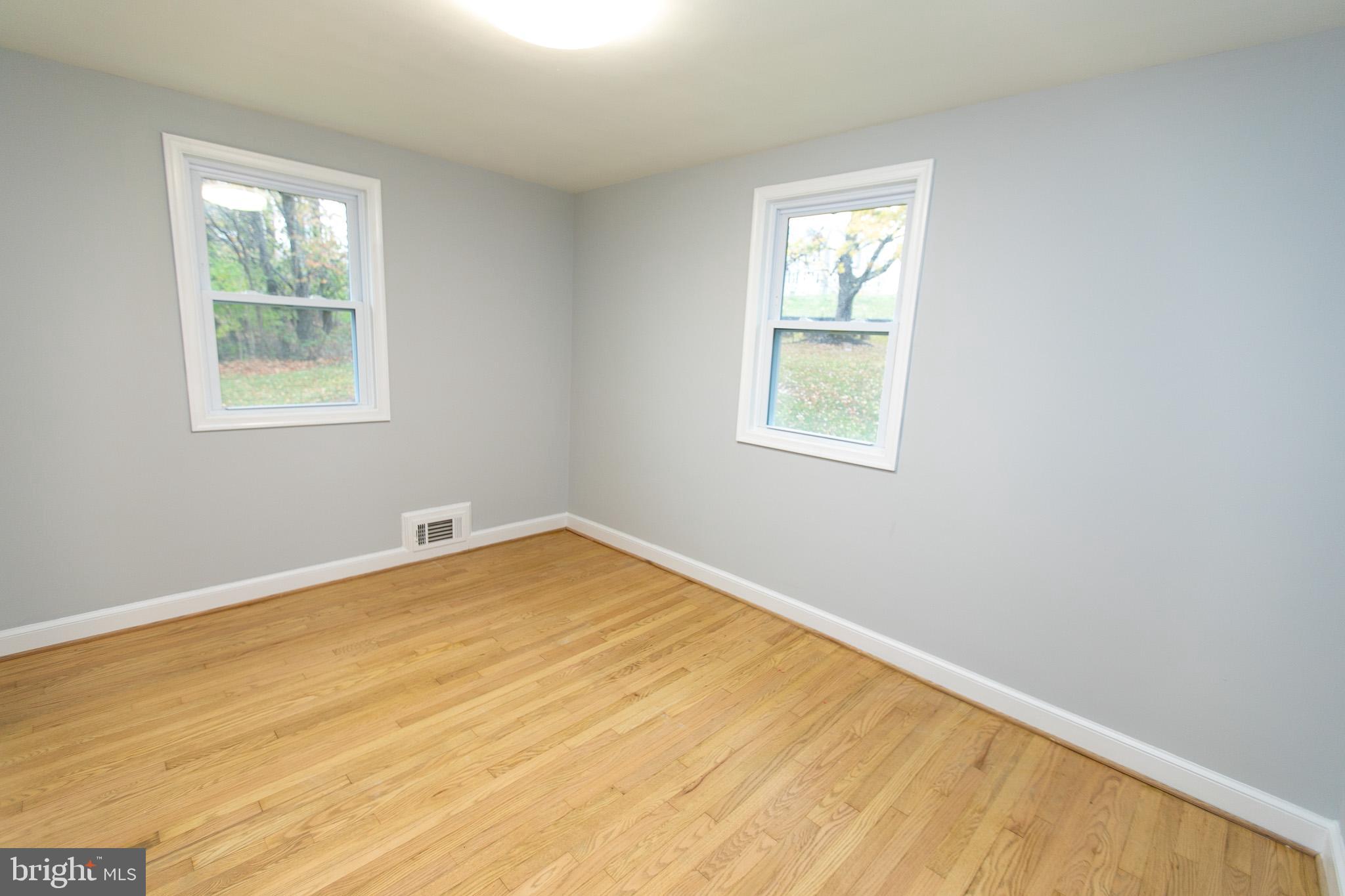 DAMASCUS OUTSIDE - Residential