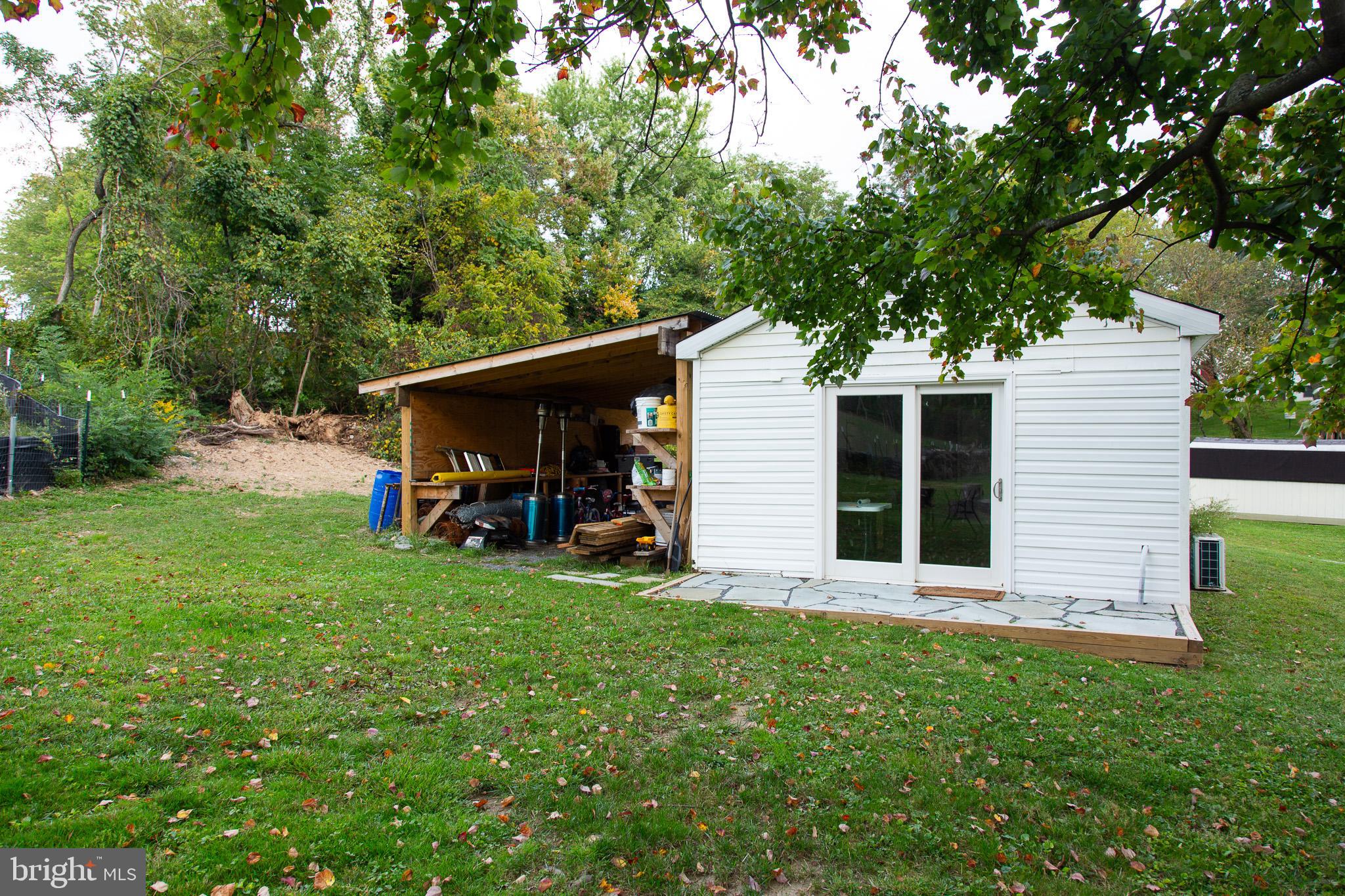 DAMASCUS OUTSIDE - Residential