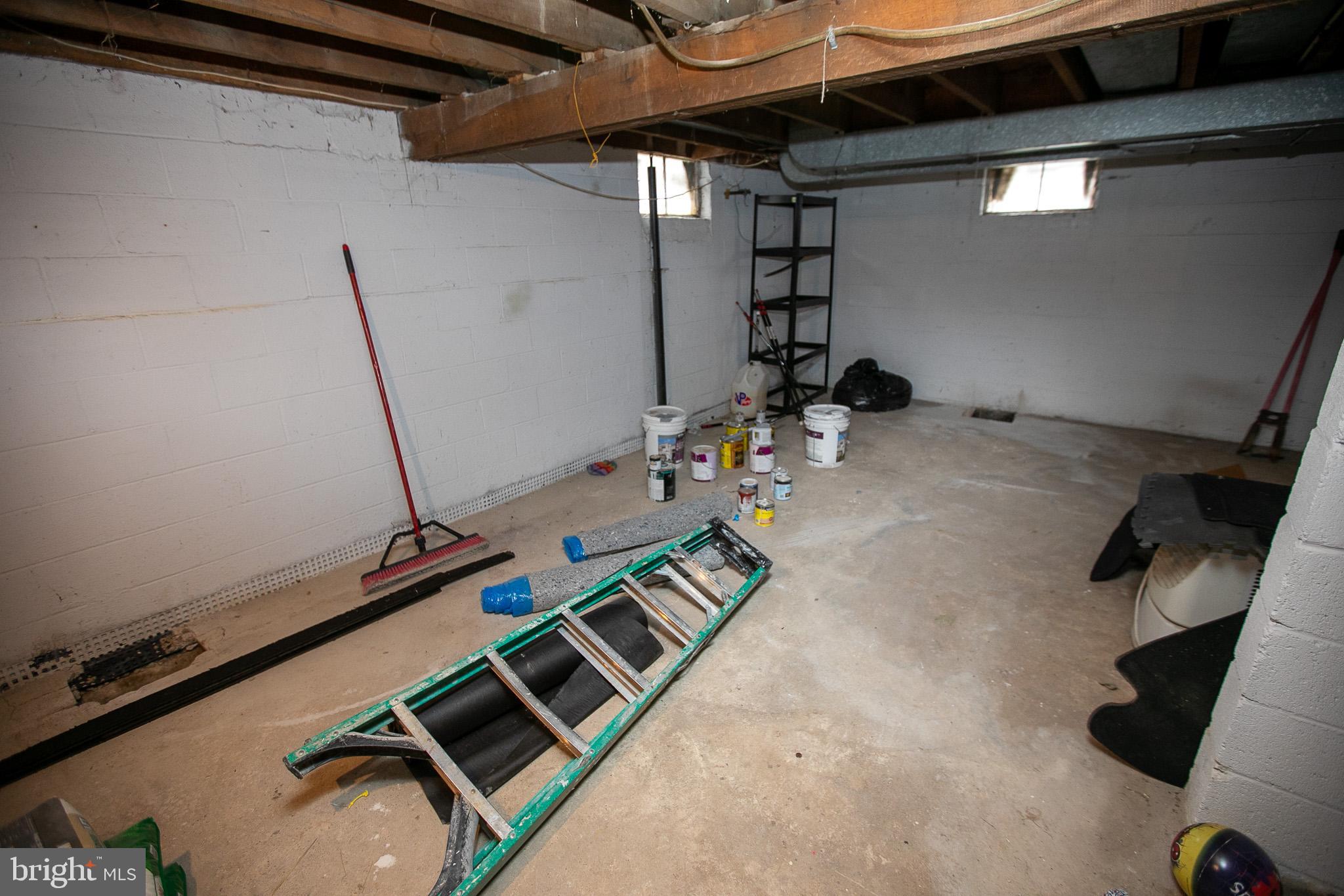 DAMASCUS OUTSIDE - Residential