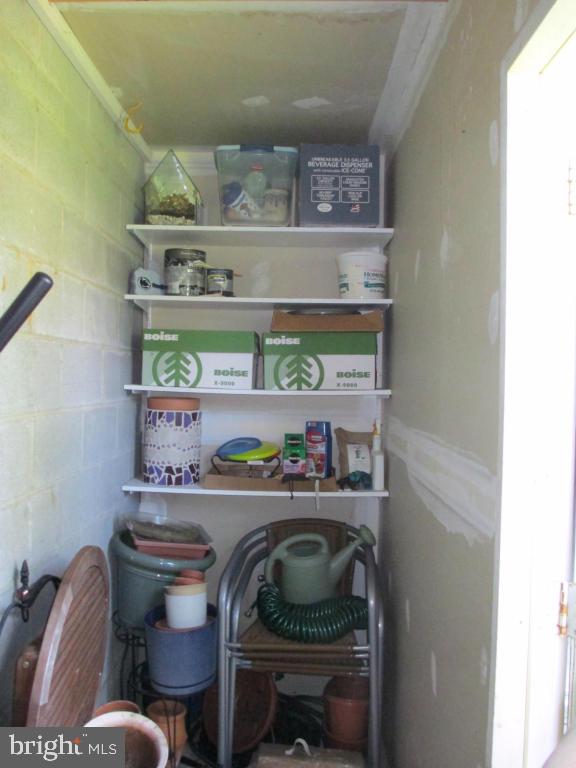 GRANDVIEW CHASE - Residential