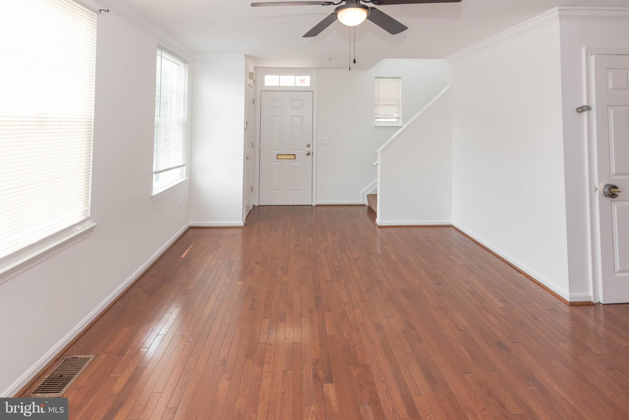 SANDTOWN-WINCHESTER - Residential