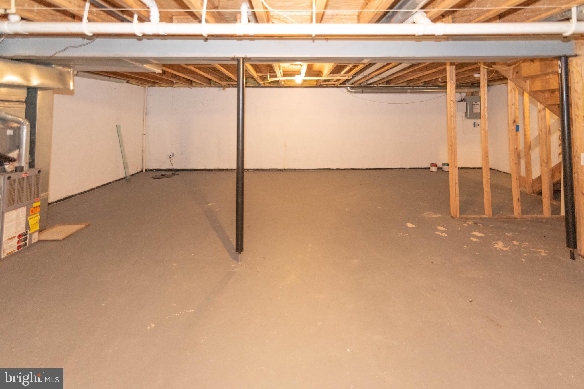 SANDTOWN-WINCHESTER - Residential