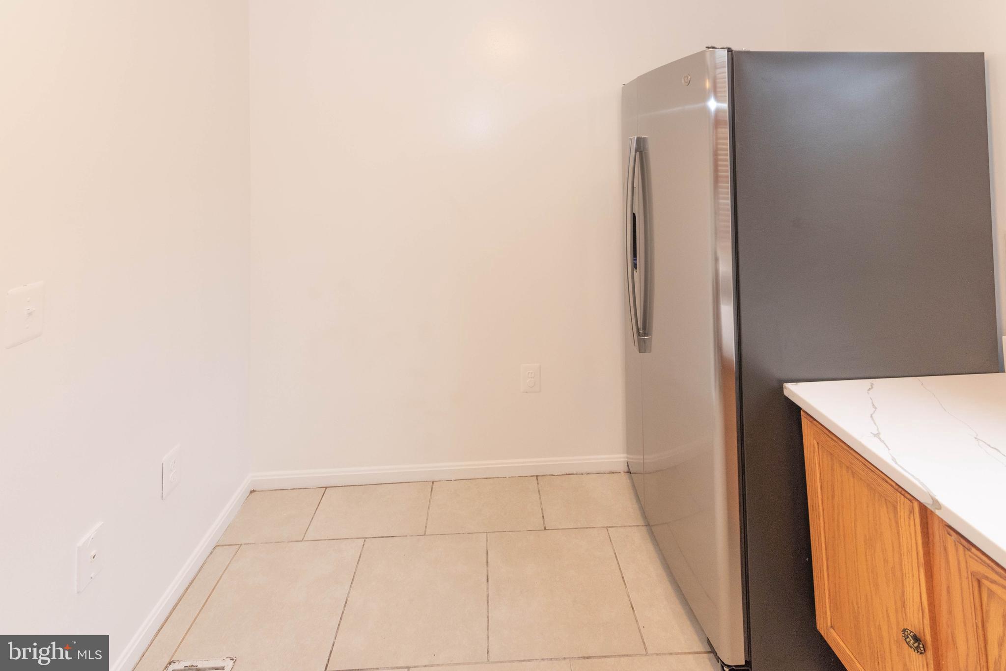 SANDTOWN-WINCHESTER - Residential