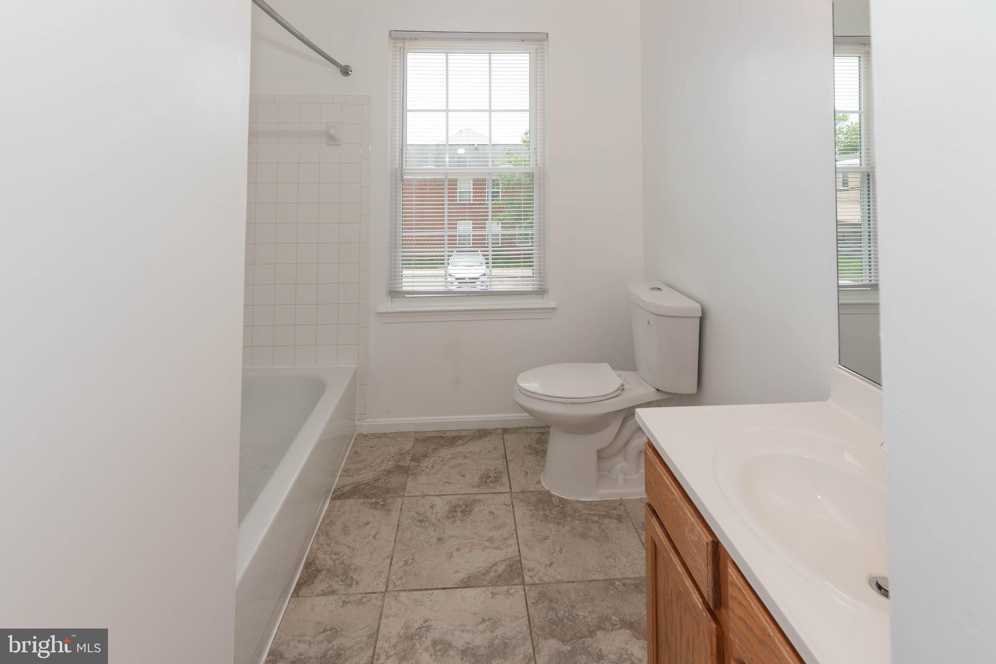 SANDTOWN-WINCHESTER - Residential