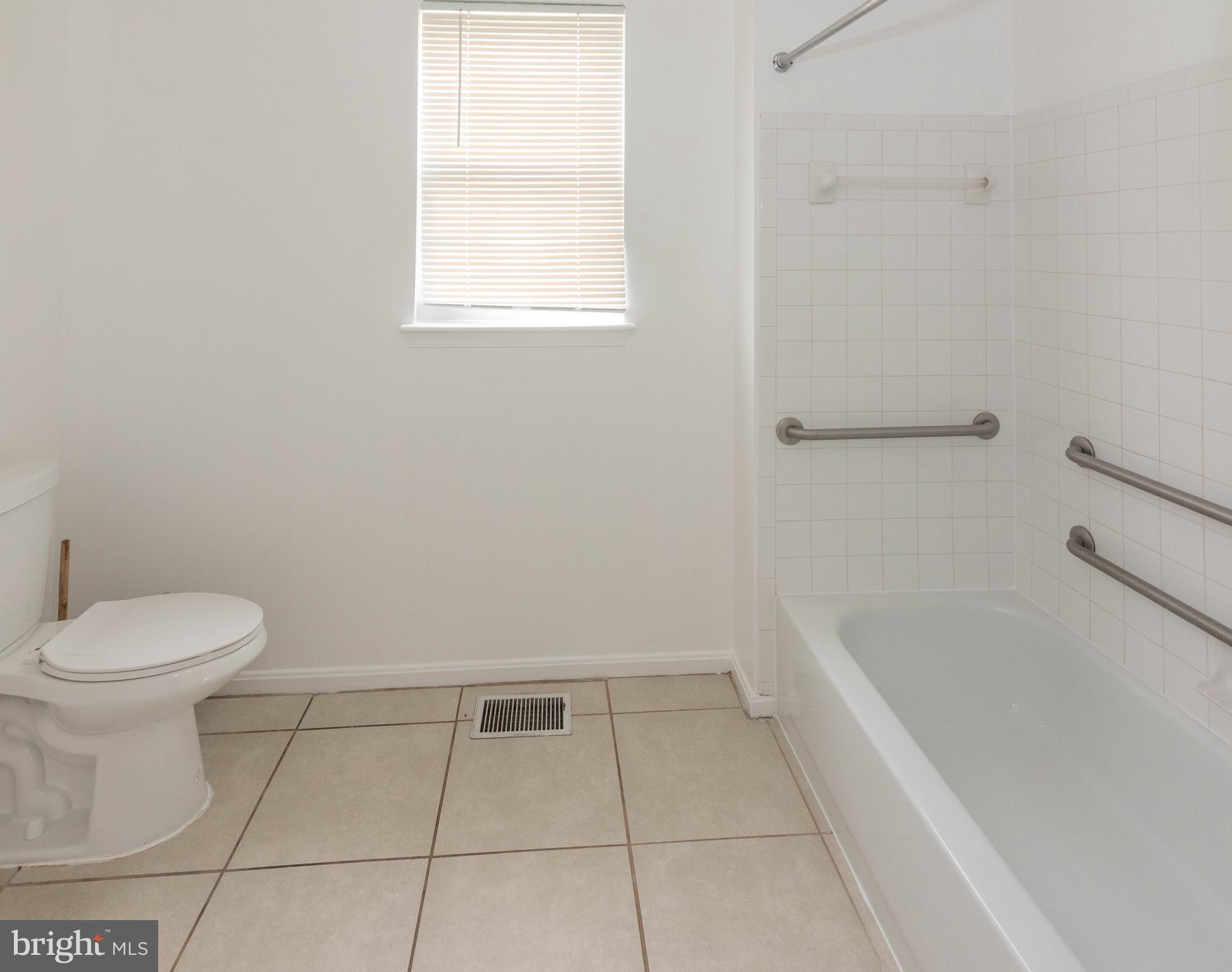 SANDTOWN-WINCHESTER - Residential
