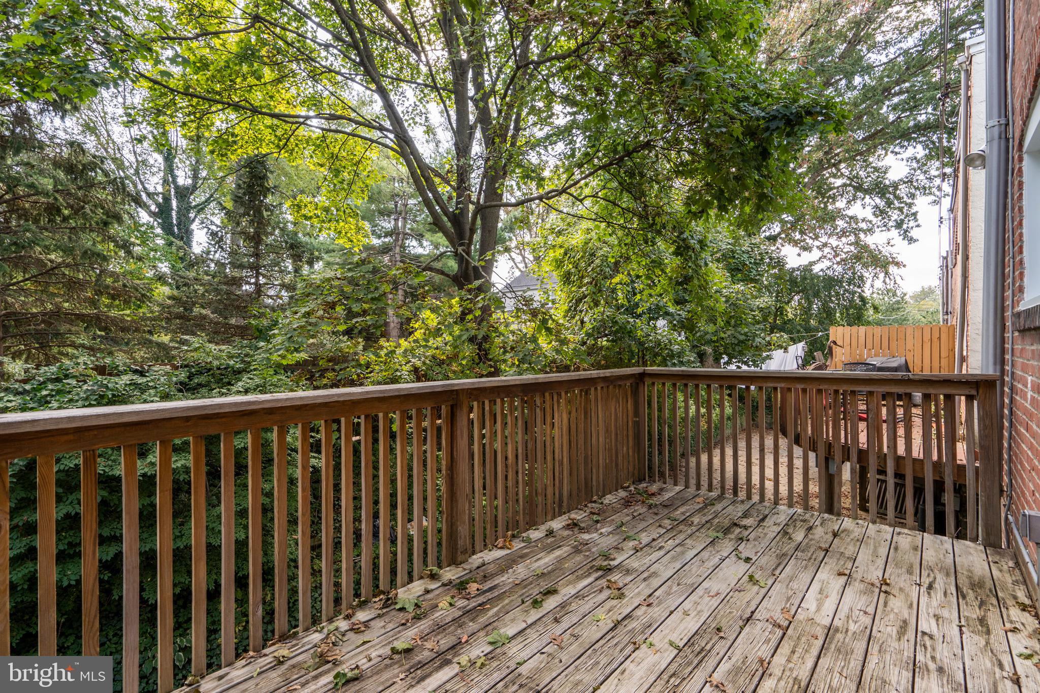 ARDMORE PARK - Residential