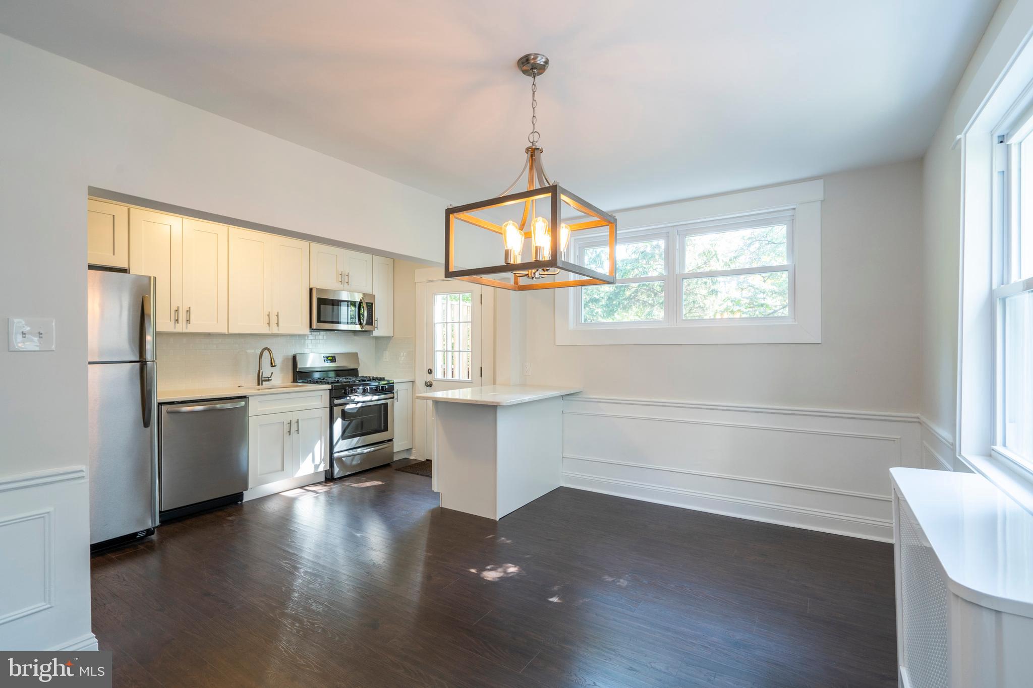 ARDMORE PARK - Residential