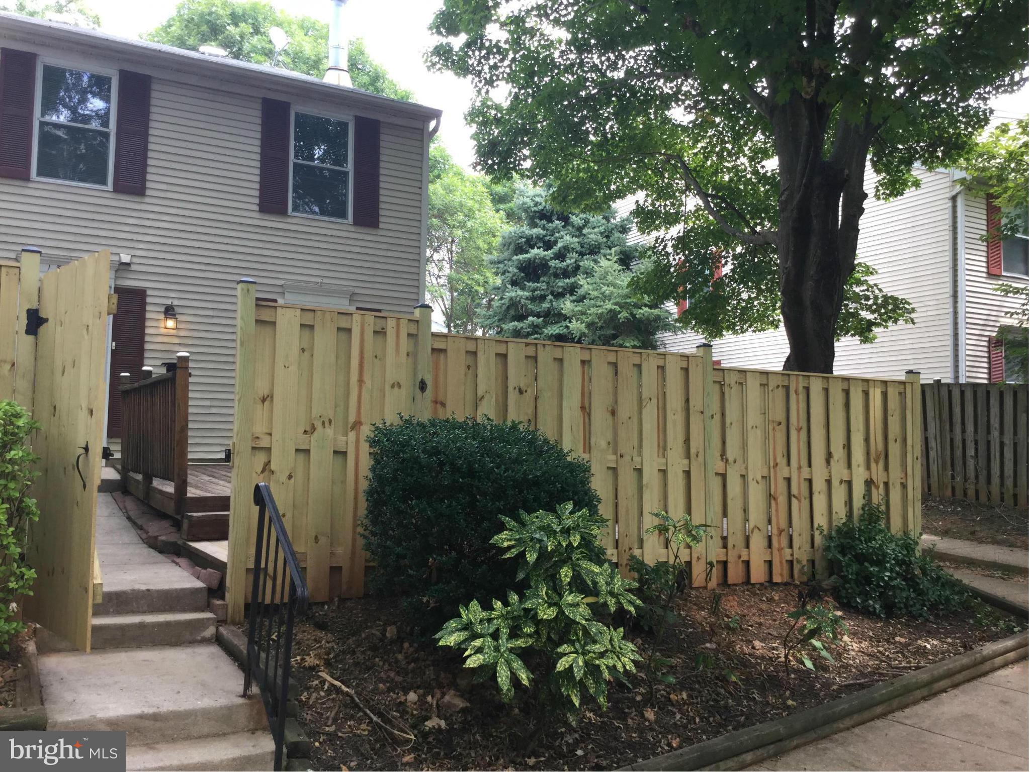 CHURCHILL TOWN SECTOR - Residential Lease