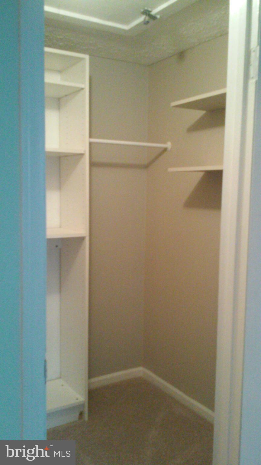 CHURCHILL TOWN SECTOR - Residential Lease