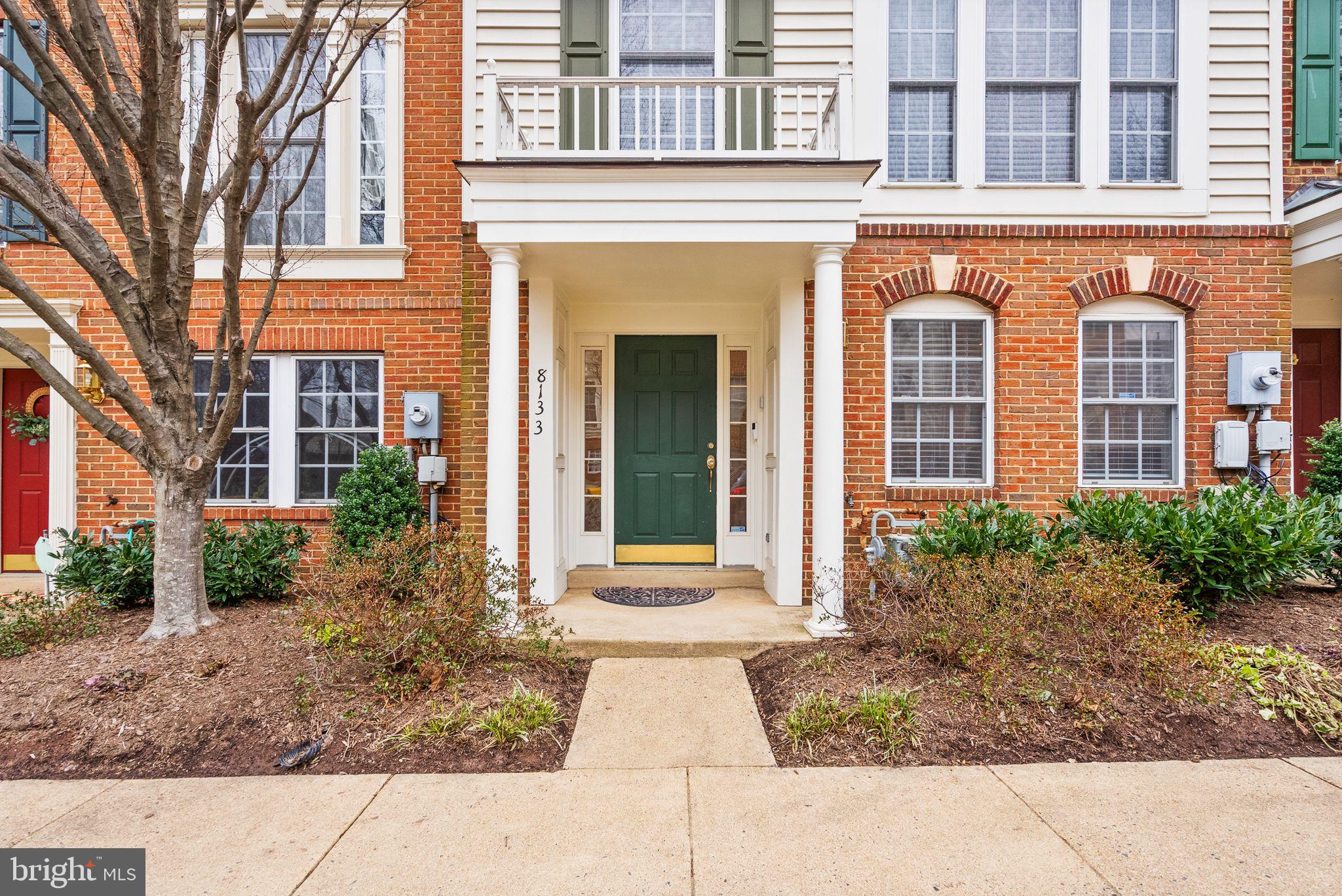 JEFFERSON PARK TOWNHOUSE - Residential