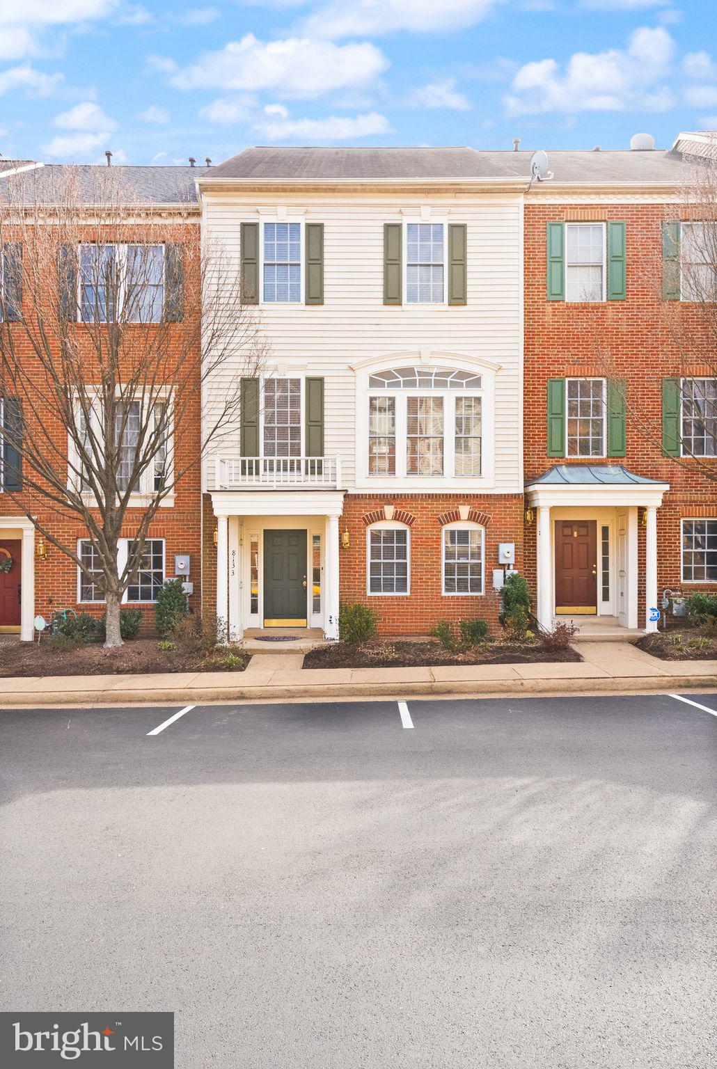 JEFFERSON PARK TOWNHOUSE - Residential