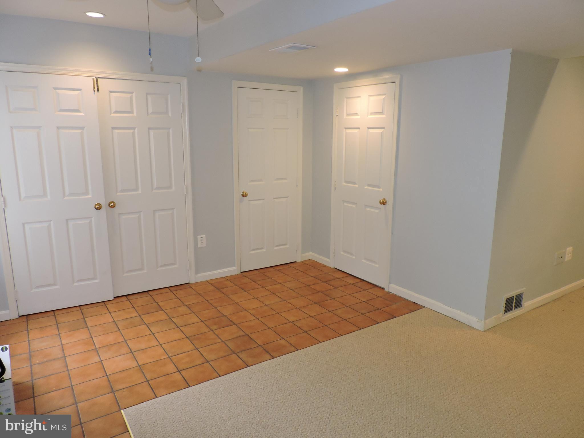 PLEASANT FIELDS - Residential Lease