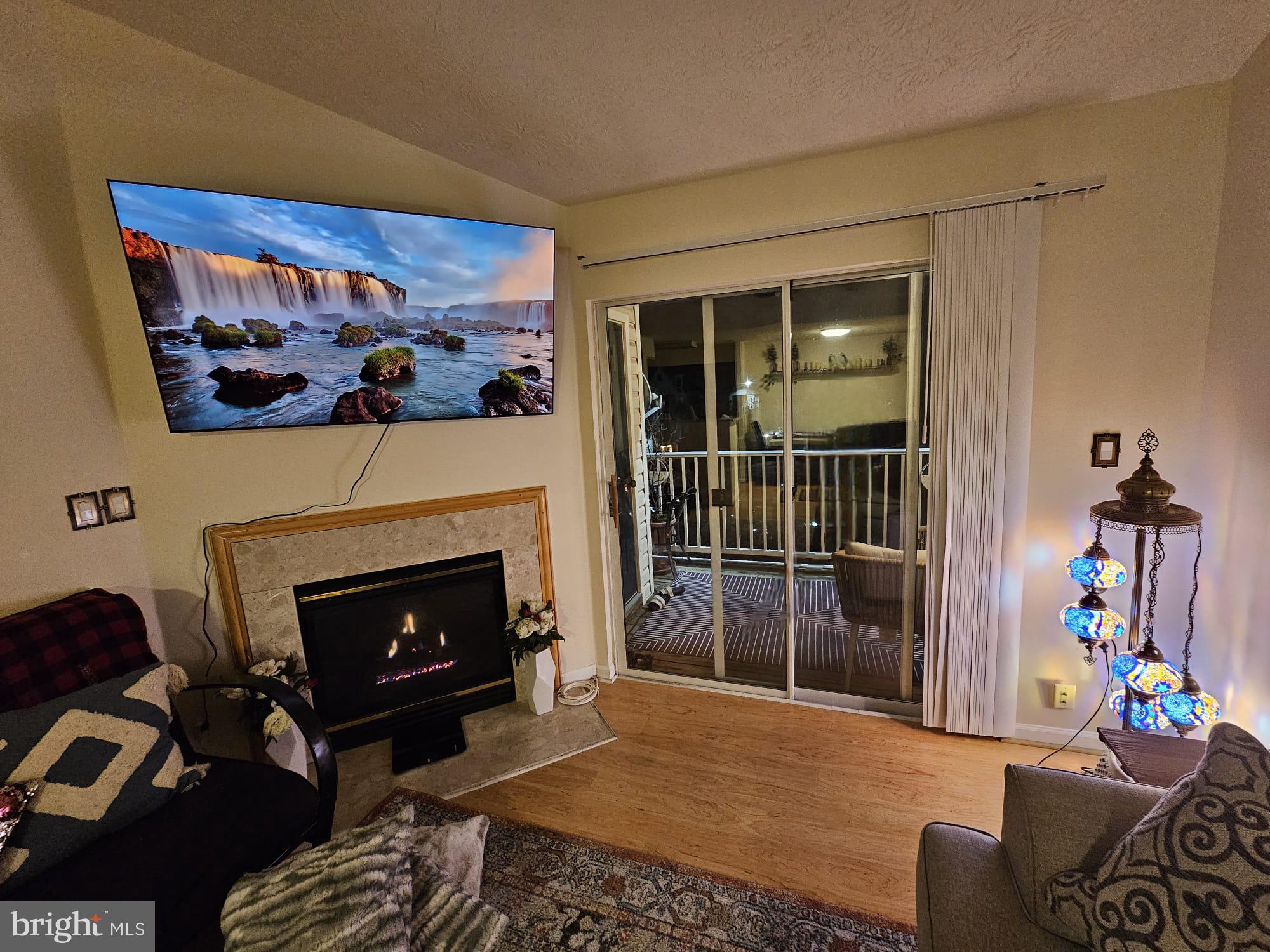 LARGO TOWN CENTER CONDOMINIUMS - Residential Lease