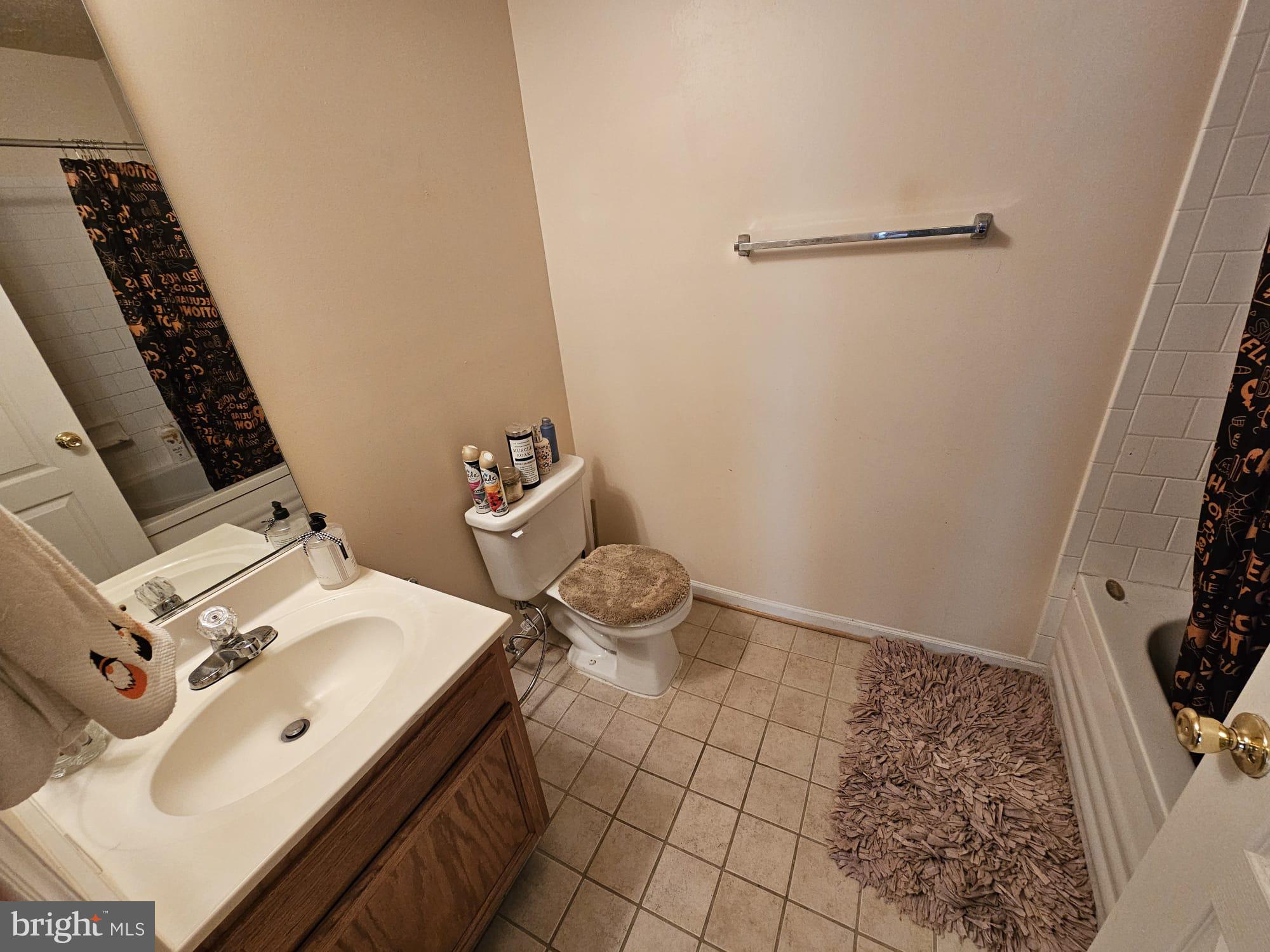 LARGO TOWN CENTER CONDOMINIUMS - Residential Lease