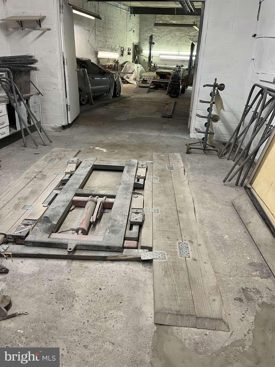 FRANKFORD - Residential