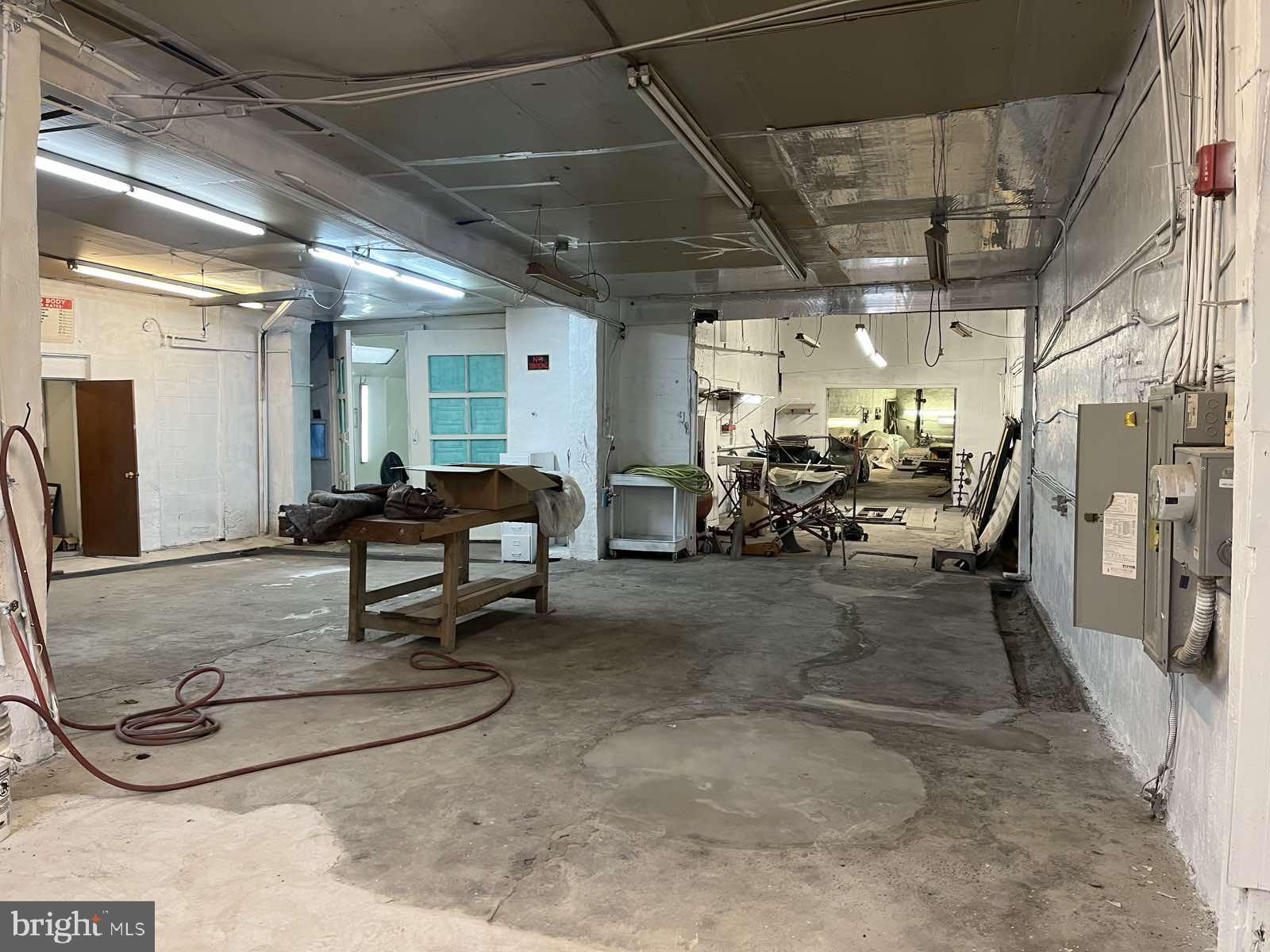 FRANKFORD - Residential