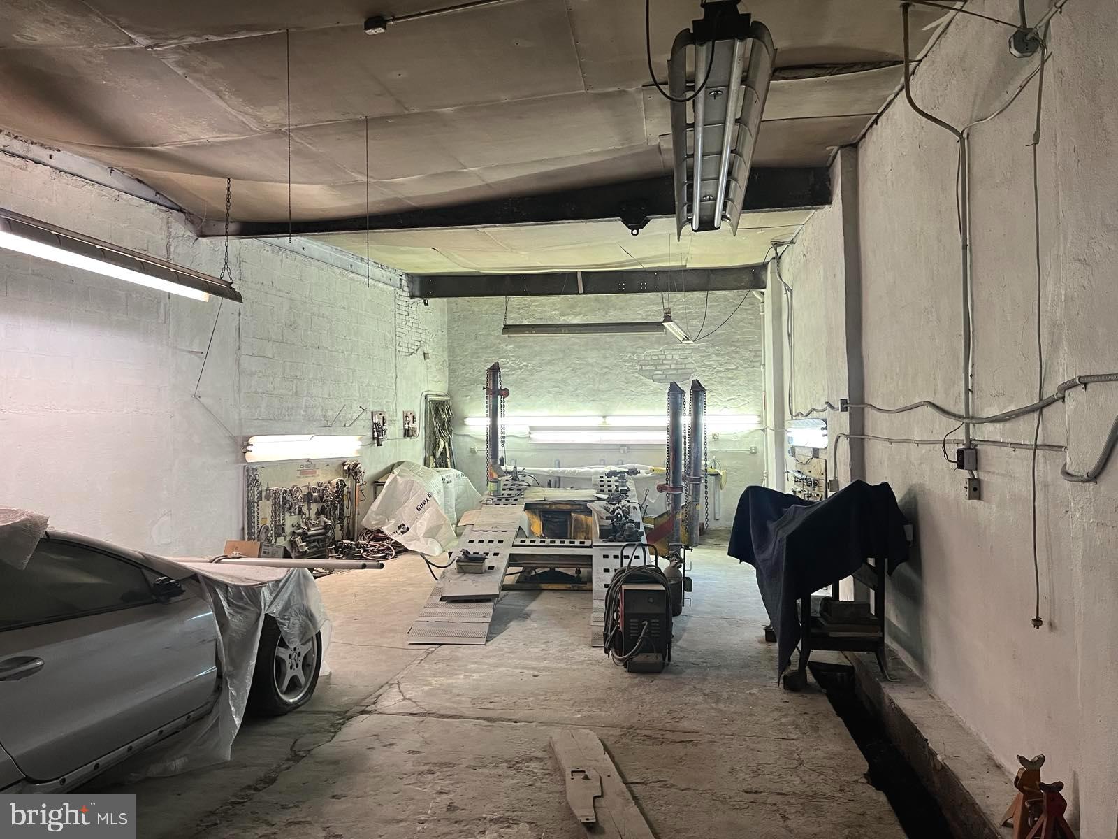 FRANKFORD - Residential