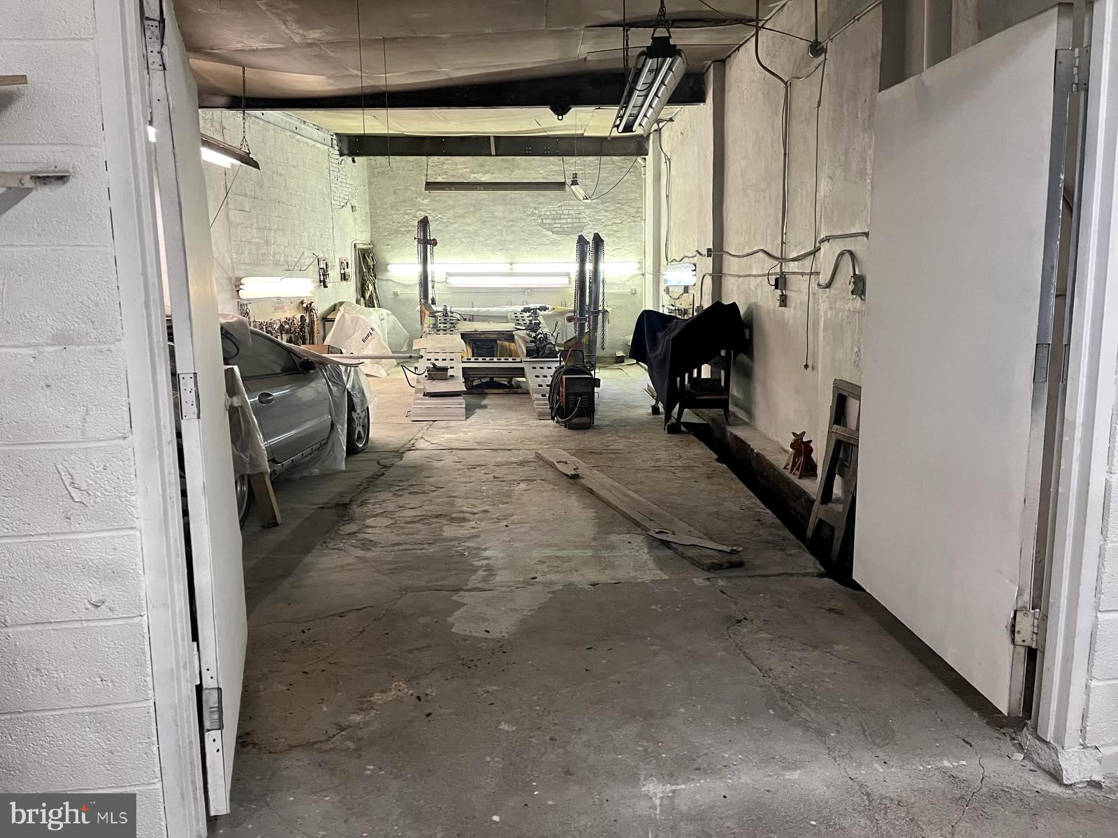 FRANKFORD - Residential