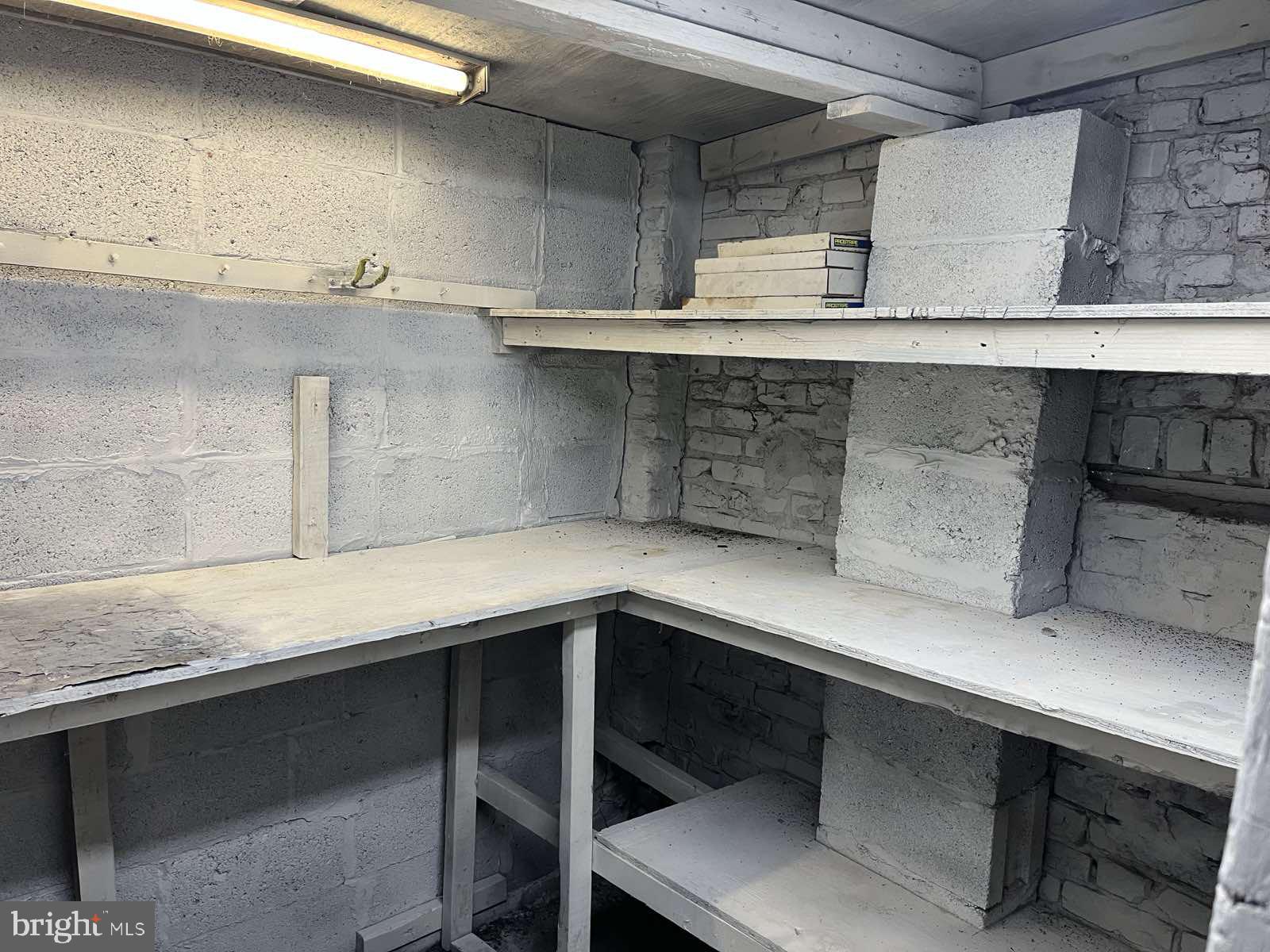 FRANKFORD - Residential