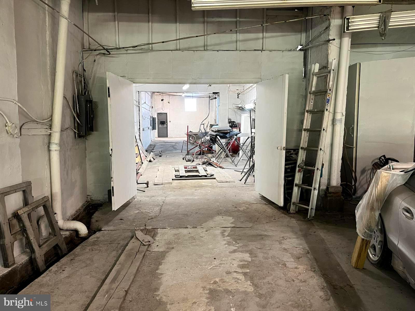 FRANKFORD - Residential