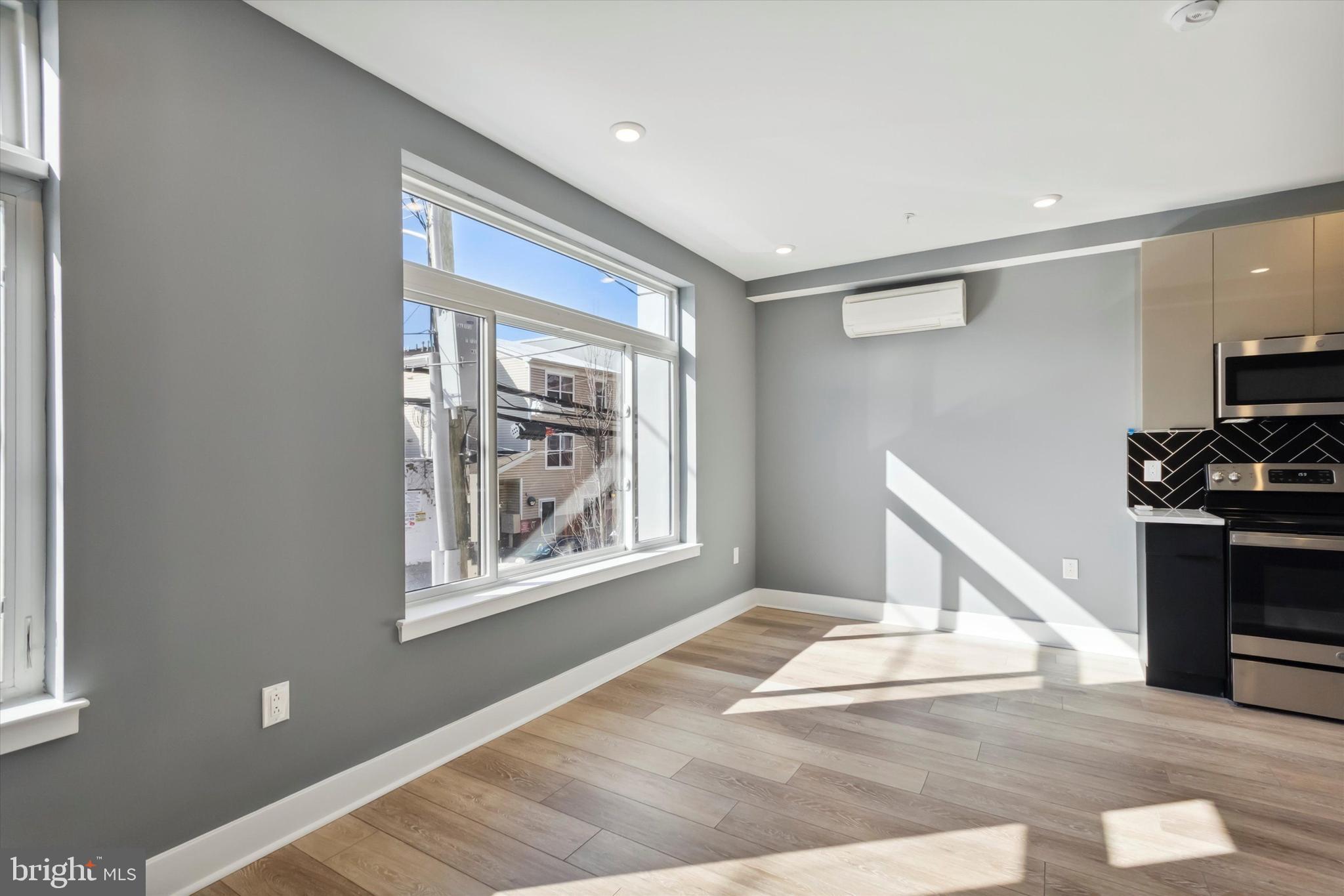 FRANCISVILLE - Residential Lease