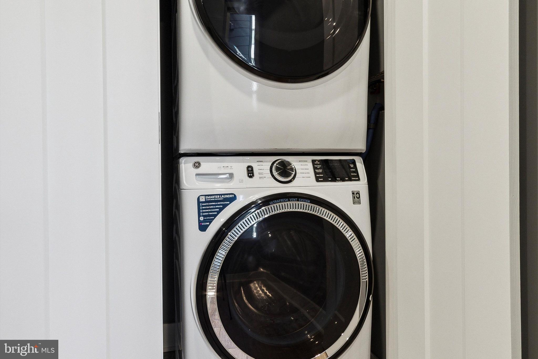 FRANCISVILLE - Residential Lease