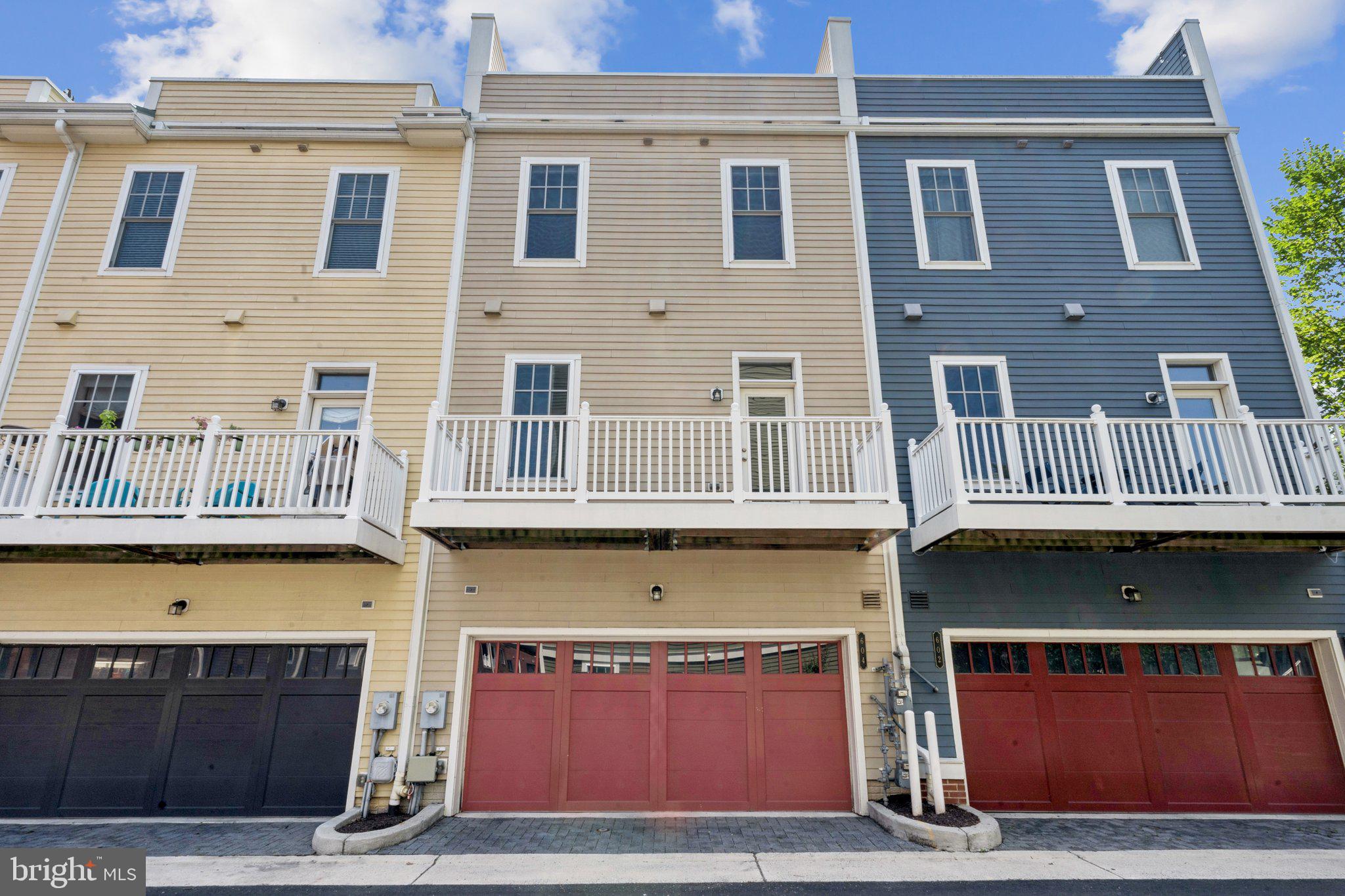 POTOMAC YARD - Residential Lease