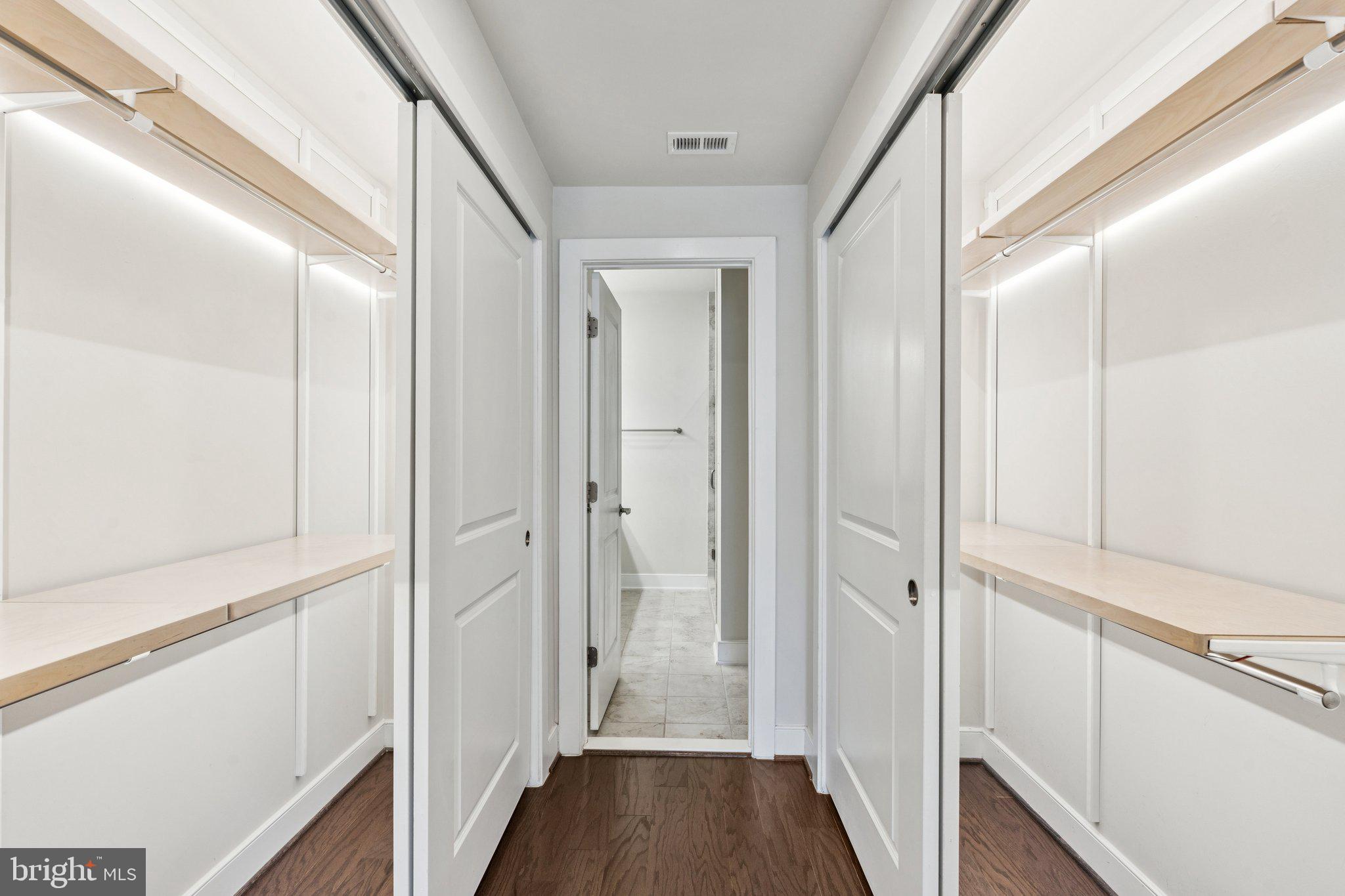 POTOMAC YARD - Residential Lease