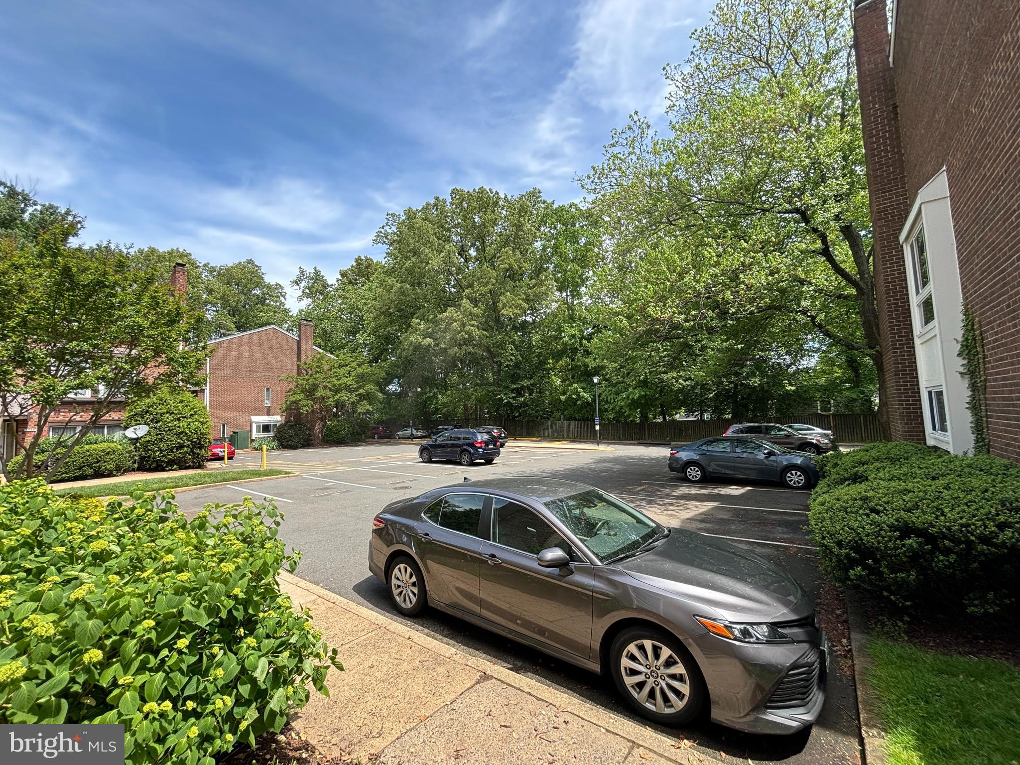 3738 PERSIMMON CIRCLE
