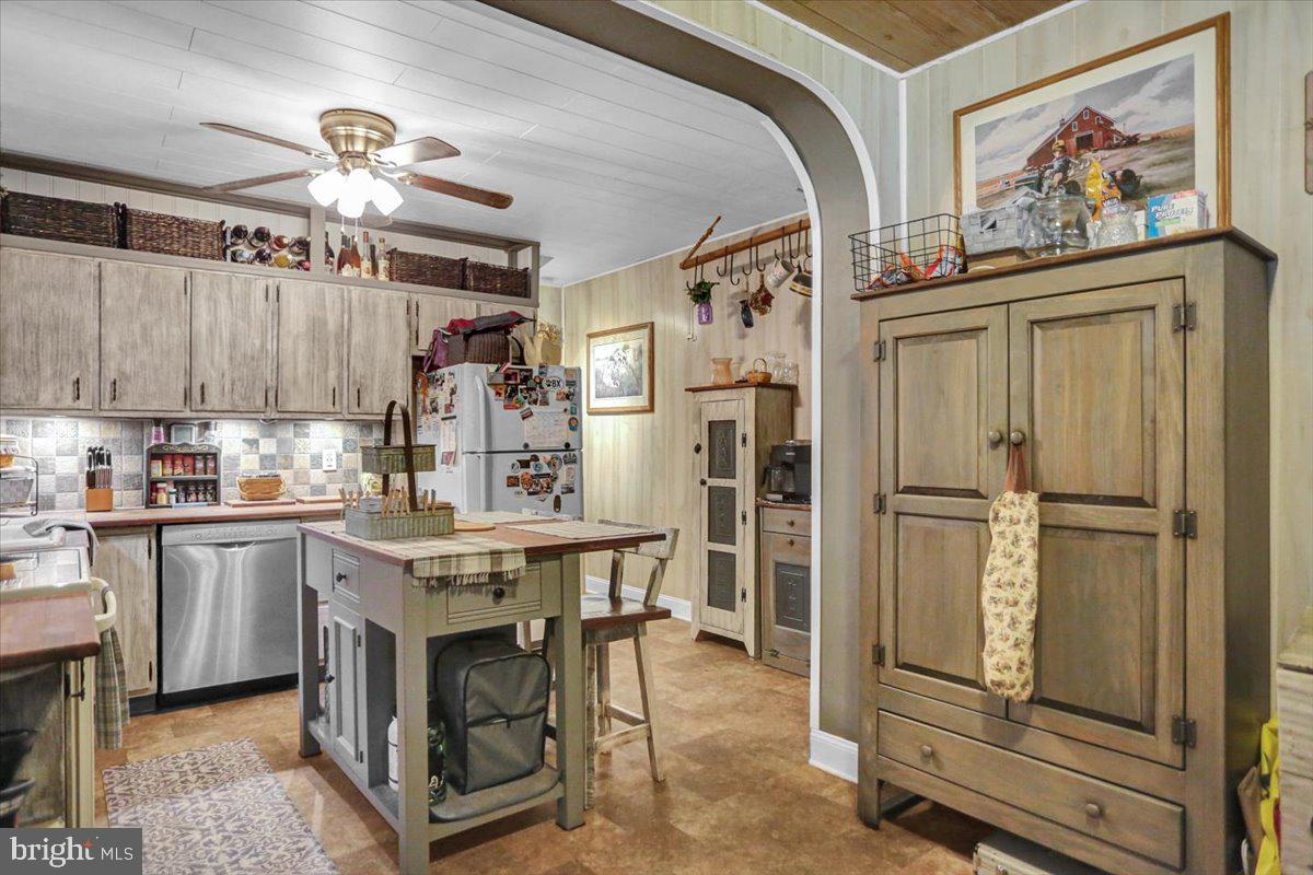 NORTHMONT - Residential